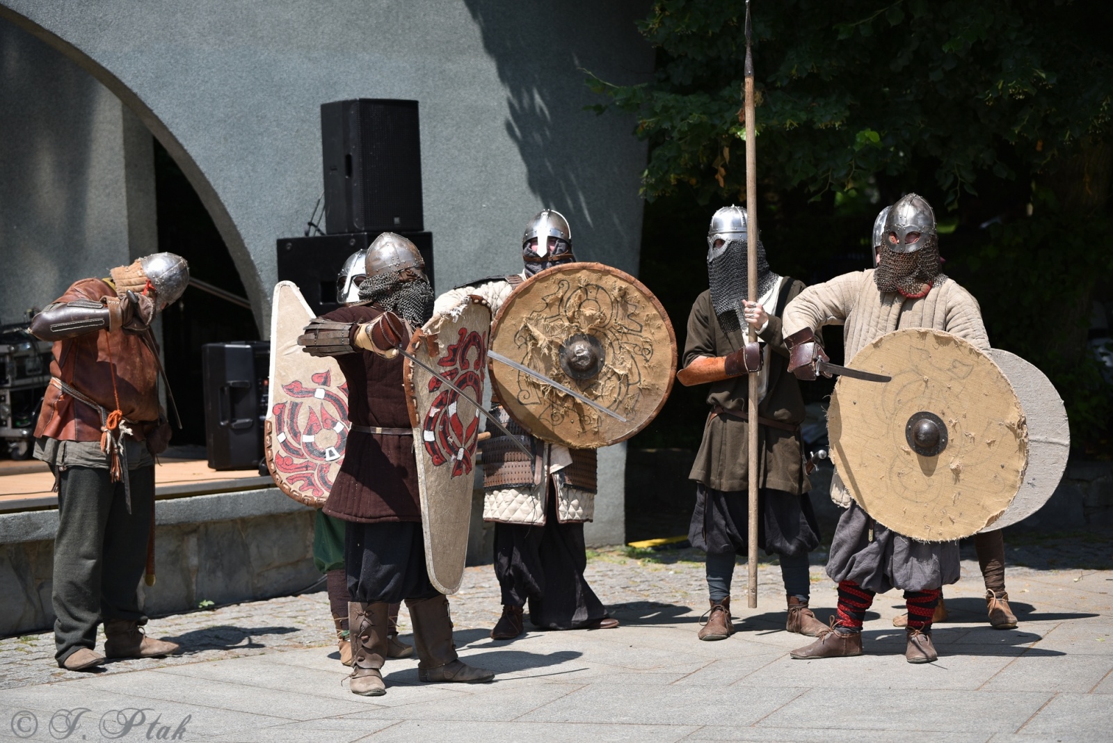 Zdjęcie w galerii na portalu naszraciborz.pl: Festiwal Górnej Odry przeniósł się do parku m. Roth wiadomości z regionu