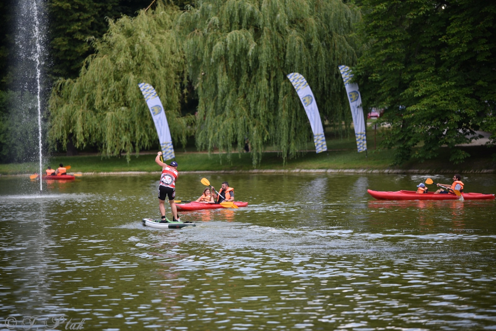 Zdjęcie w galerii na portalu naszraciborz.pl: Festiwal Górnej Odry przeniósł się do parku m. Roth wiadomości z regionu