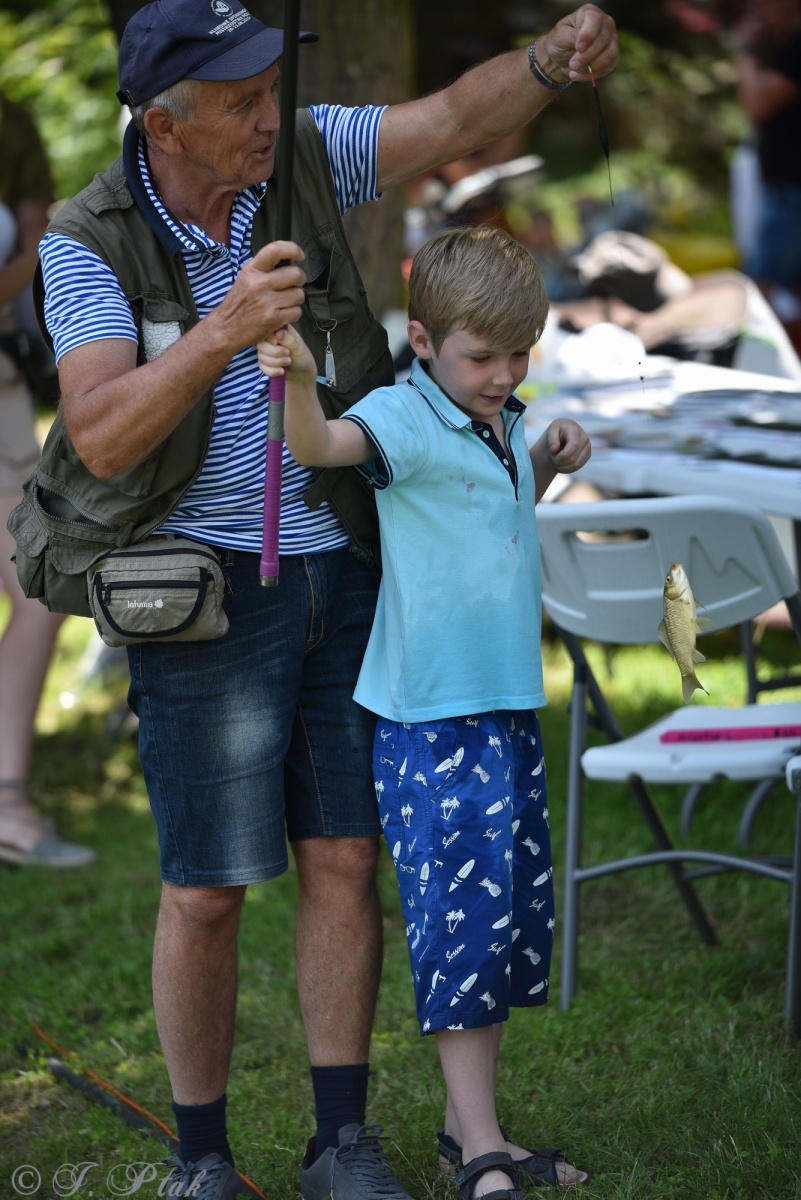 Zdjęcie w galerii na portalu naszraciborz.pl: Festiwal Górnej Odry przeniósł się do parku m. Roth wiadomości z regionu