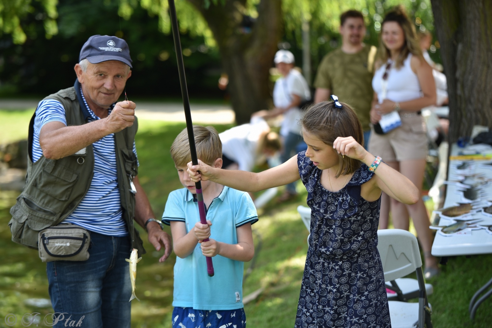 Zdjęcie w galerii na portalu naszraciborz.pl: Festiwal Górnej Odry przeniósł się do parku m. Roth wiadomości z regionu