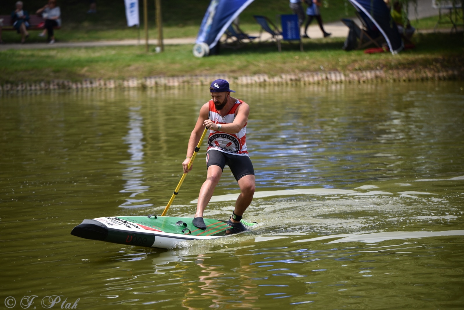 Zdjęcie w galerii na portalu naszraciborz.pl: Festiwal Górnej Odry przeniósł się do parku m. Roth wiadomości z regionu