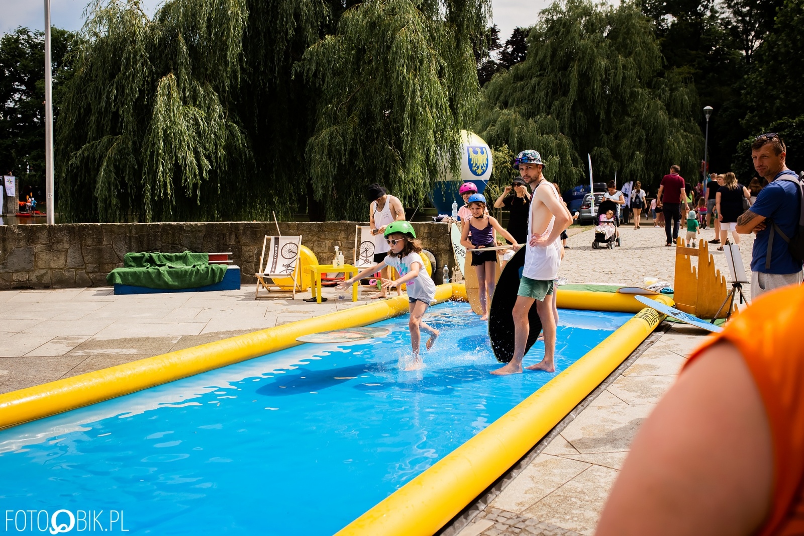 Zdjęcie w galerii na portalu naszraciborz.pl: Festiwal Górnej Odry przeniósł się do parku m. Roth wiadomości z regionu