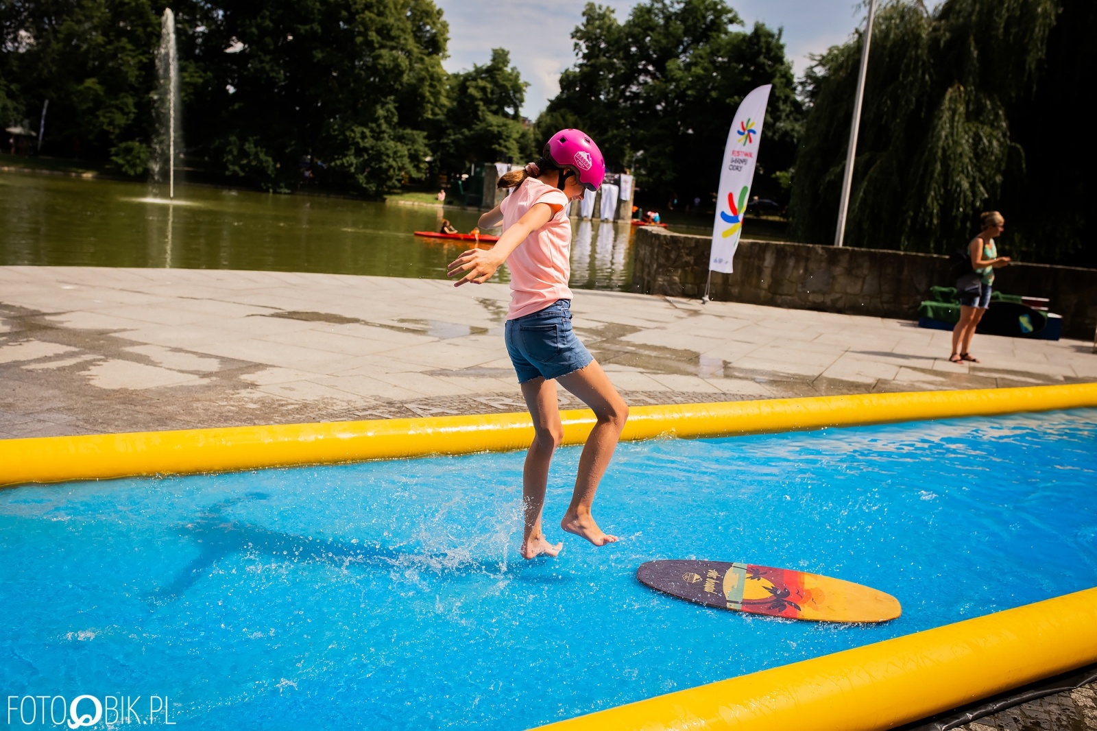 Zdjęcie w galerii na portalu naszraciborz.pl: Festiwal Górnej Odry przeniósł się do parku m. Roth wiadomości z regionu