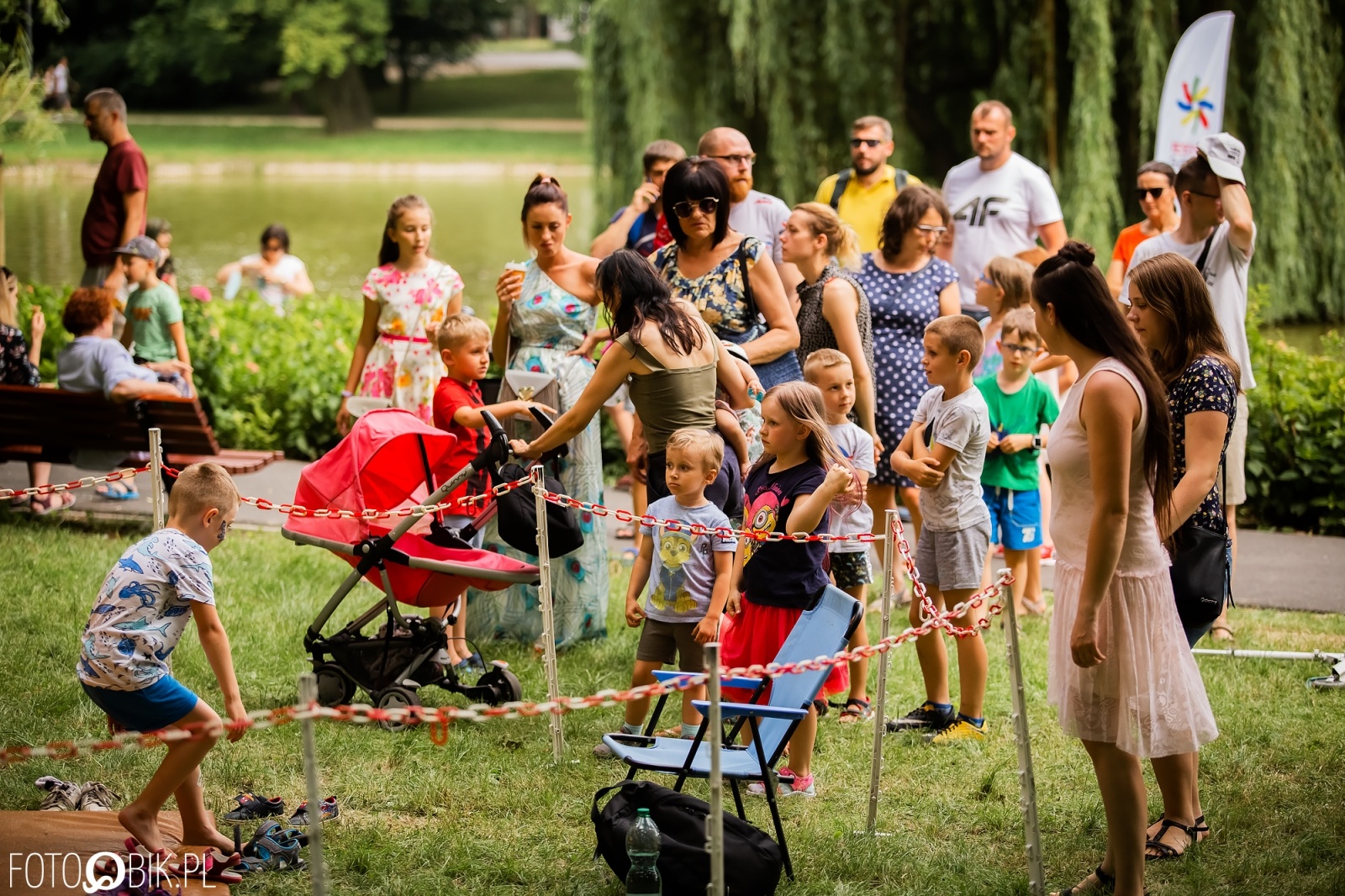 Zdjęcie w galerii na portalu naszraciborz.pl: Festiwal Górnej Odry przeniósł się do parku m. Roth wiadomości z regionu