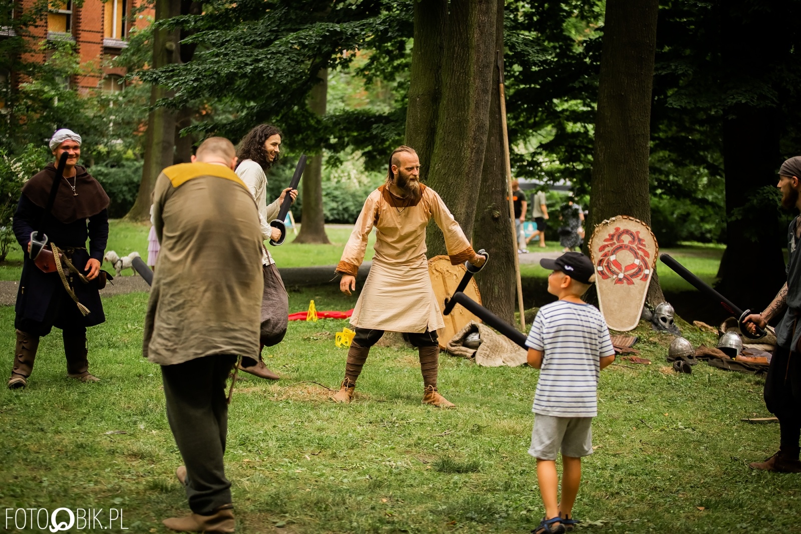 Zdjęcie w galerii na portalu naszraciborz.pl: Festiwal Górnej Odry przeniósł się do parku m. Roth wiadomości z regionu
