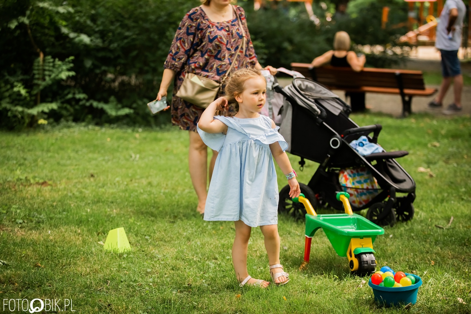 Zdjęcie w galerii na portalu naszraciborz.pl: Festiwal Górnej Odry przeniósł się do parku m. Roth wiadomości z regionu