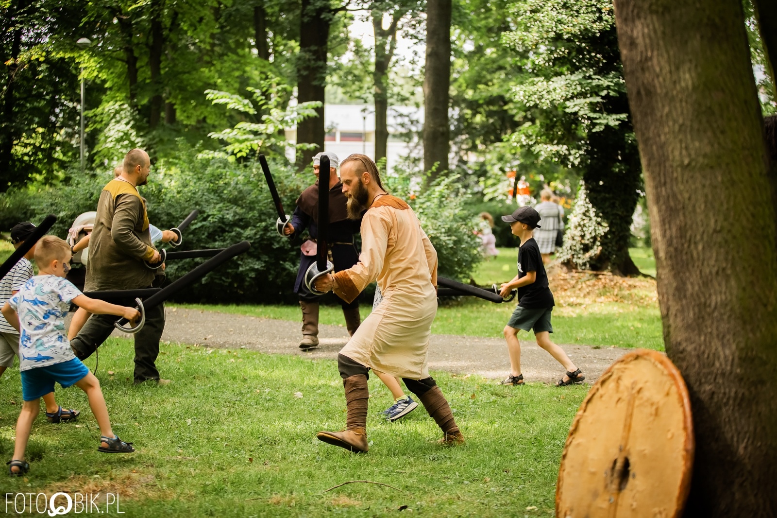 Zdjęcie w galerii na portalu naszraciborz.pl: Festiwal Górnej Odry przeniósł się do parku m. Roth wiadomości z regionu