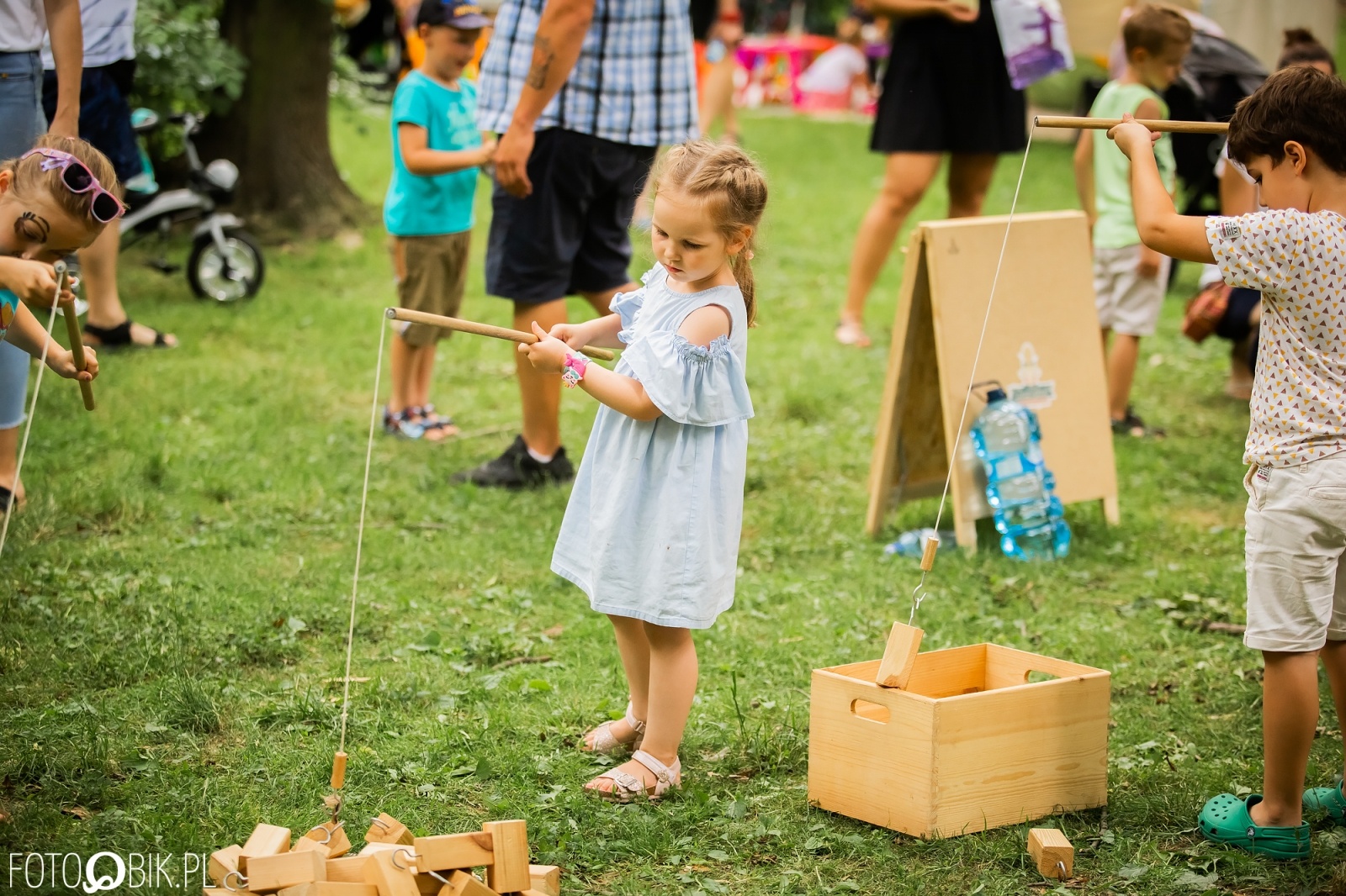 Zdjęcie w galerii na portalu naszraciborz.pl: Festiwal Górnej Odry przeniósł się do parku m. Roth wiadomości z regionu