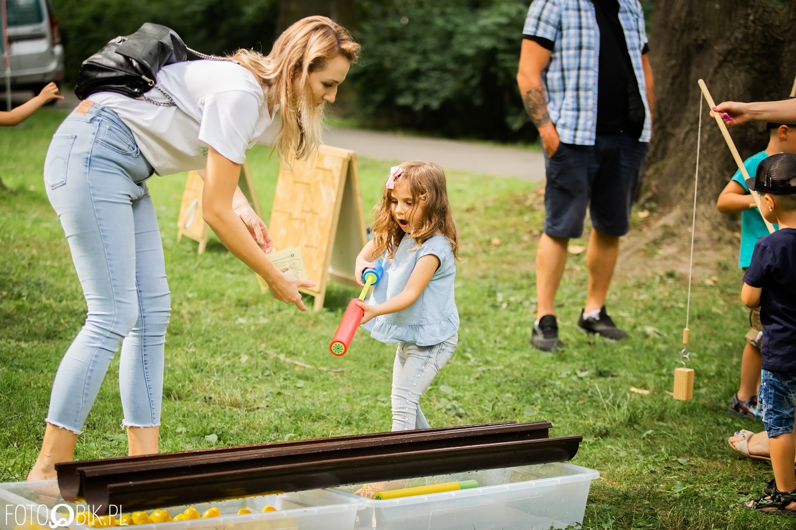 Zdjęcie w galerii na portalu naszraciborz.pl: Festiwal Górnej Odry przeniósł się do parku m. Roth wiadomości z regionu