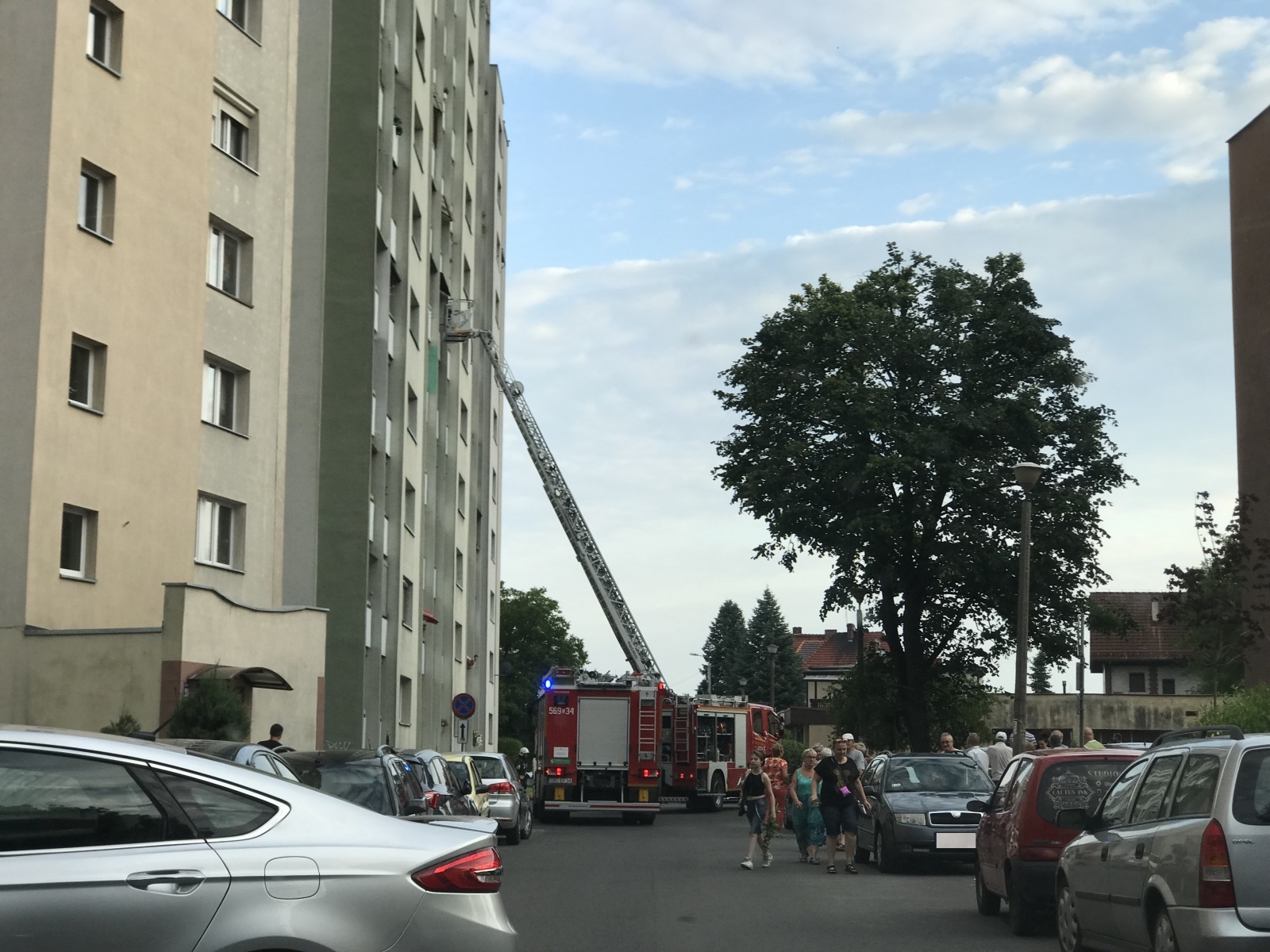 Zdjęcie w galerii na portalu naszraciborz.pl: Akcja straży pożarnej na Pomnikowej [FOTO] wiadomości z regionu