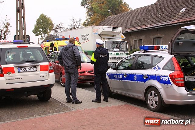 Zdjęcie w galerii na portalu naszraciborz.pl: Opel potrącił starszą panią  wiadomości z regionu