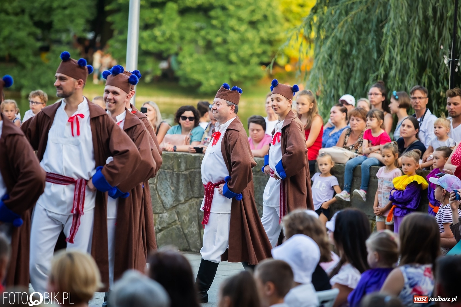 Zdjęcie w galerii na portalu naszraciborz.pl: Źródło zebrało ponad 10 tys. zł dla małego Henia wiadomości z regionu