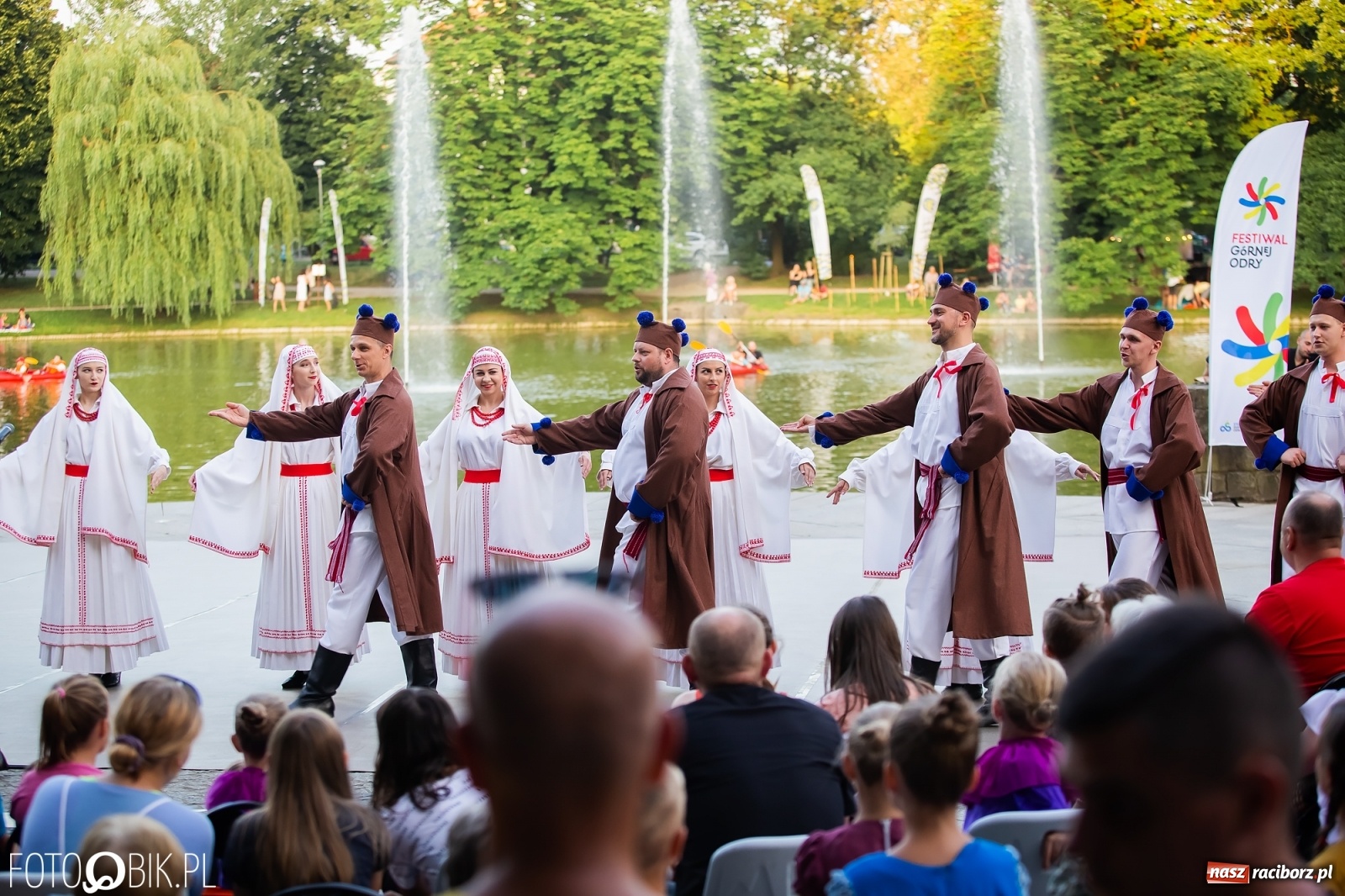 Zdjęcie w galerii na portalu naszraciborz.pl: Źródło zebrało ponad 10 tys. zł dla małego Henia wiadomości z regionu
