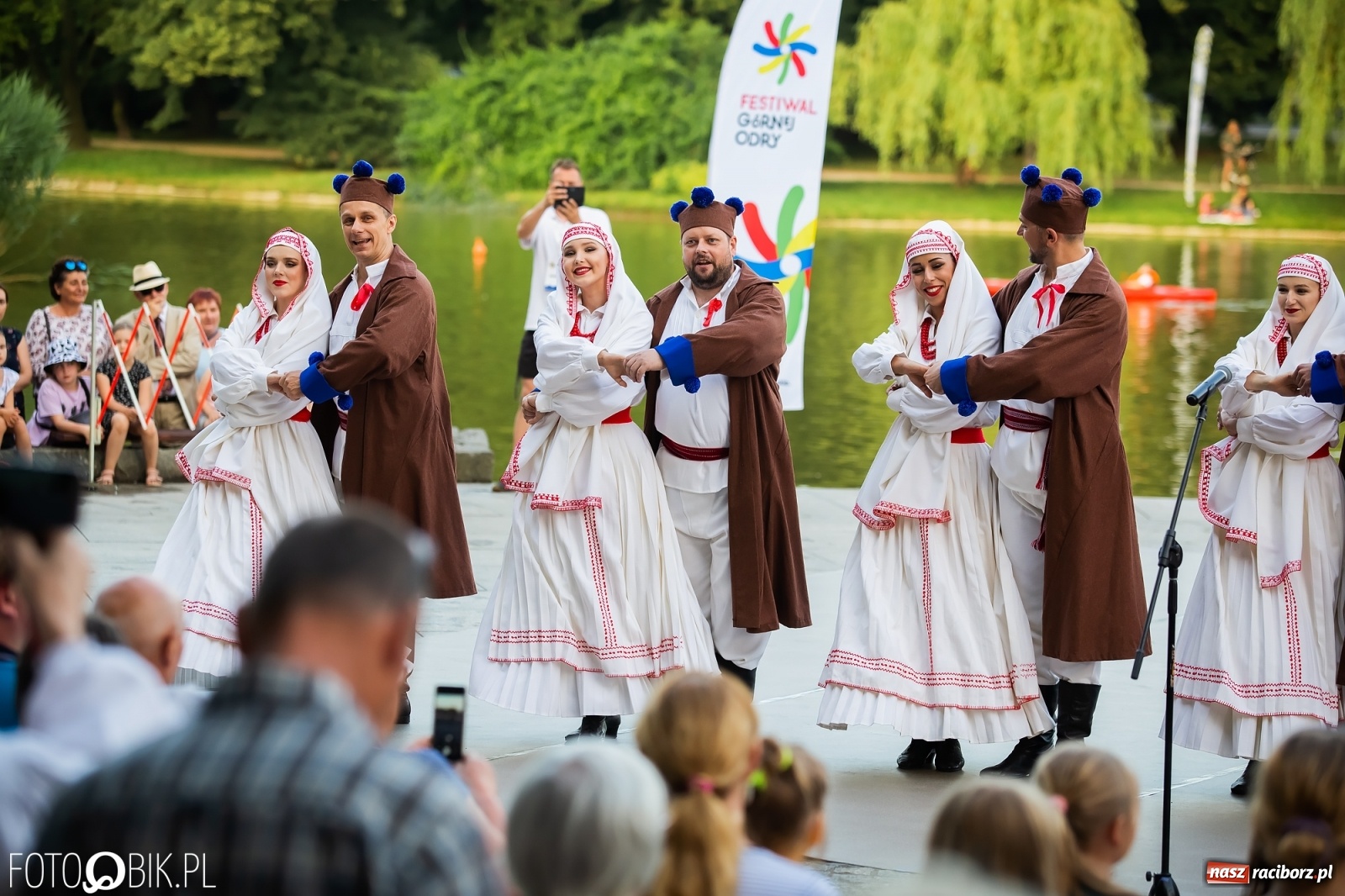 Zdjęcie w galerii na portalu naszraciborz.pl: Źródło zebrało ponad 10 tys. zł dla małego Henia wiadomości z regionu