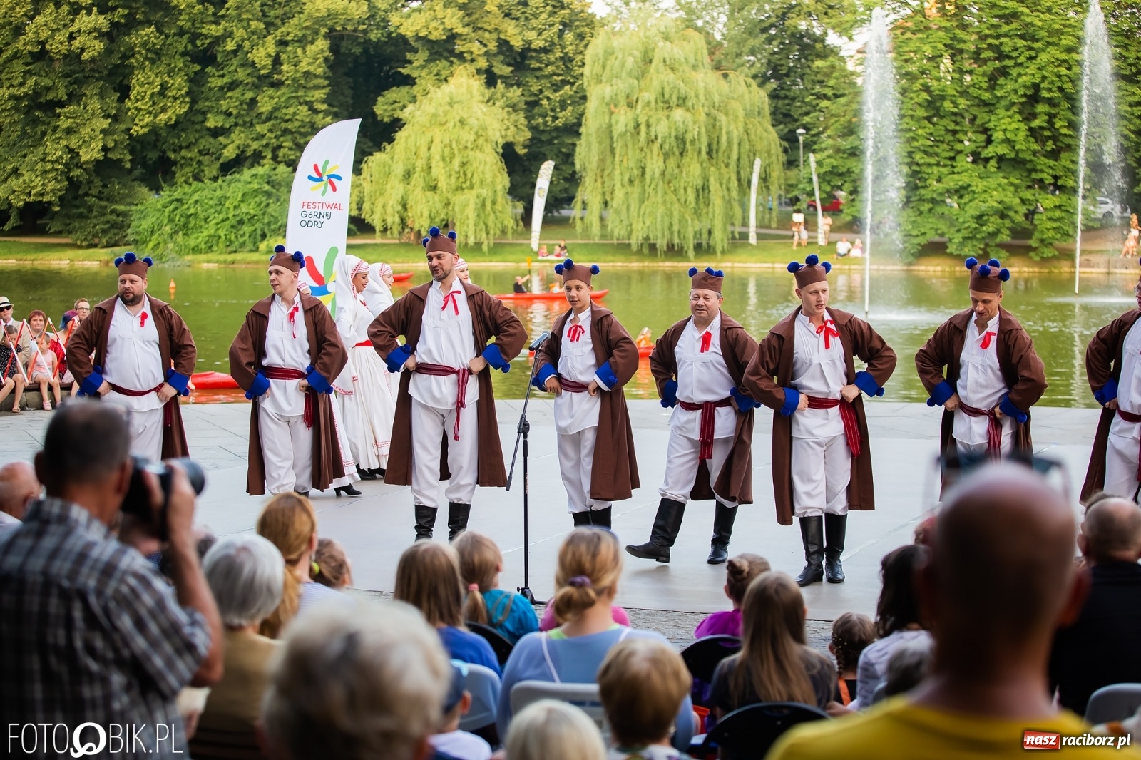 Zdjęcie w galerii na portalu naszraciborz.pl: Źródło zebrało ponad 10 tys. zł dla małego Henia wiadomości z regionu
