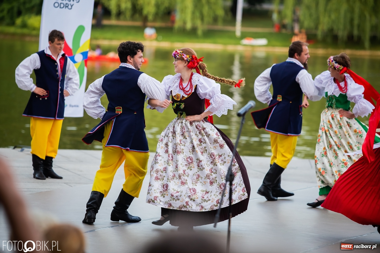 Zdjęcie w galerii na portalu naszraciborz.pl: Źródło zebrało ponad 10 tys. zł dla małego Henia wiadomości z regionu