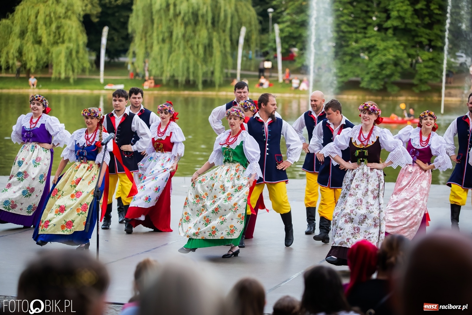 Zdjęcie w galerii na portalu naszraciborz.pl: Źródło zebrało ponad 10 tys. zł dla małego Henia wiadomości z regionu