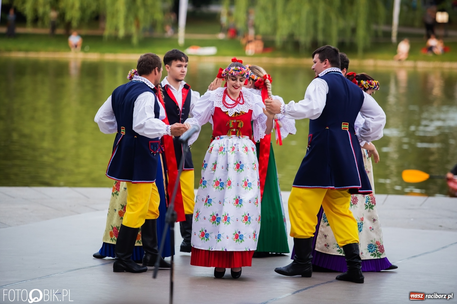 Zdjęcie w galerii na portalu naszraciborz.pl: Źródło zebrało ponad 10 tys. zł dla małego Henia wiadomości z regionu
