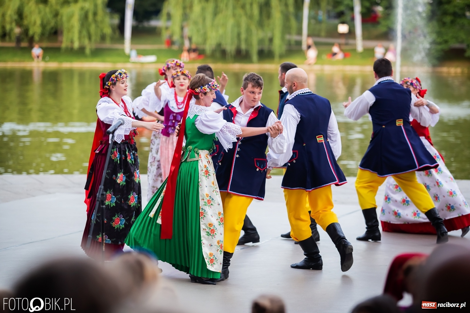 Zdjęcie w galerii na portalu naszraciborz.pl: Źródło zebrało ponad 10 tys. zł dla małego Henia wiadomości z regionu