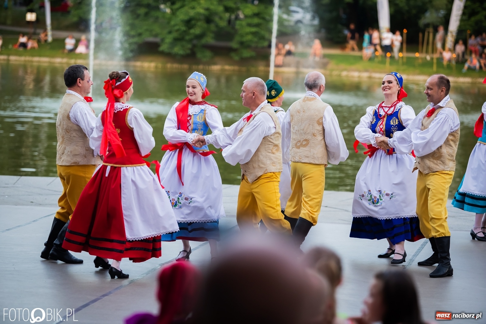 Zdjęcie w galerii na portalu naszraciborz.pl: Źródło zebrało ponad 10 tys. zł dla małego Henia wiadomości z regionu