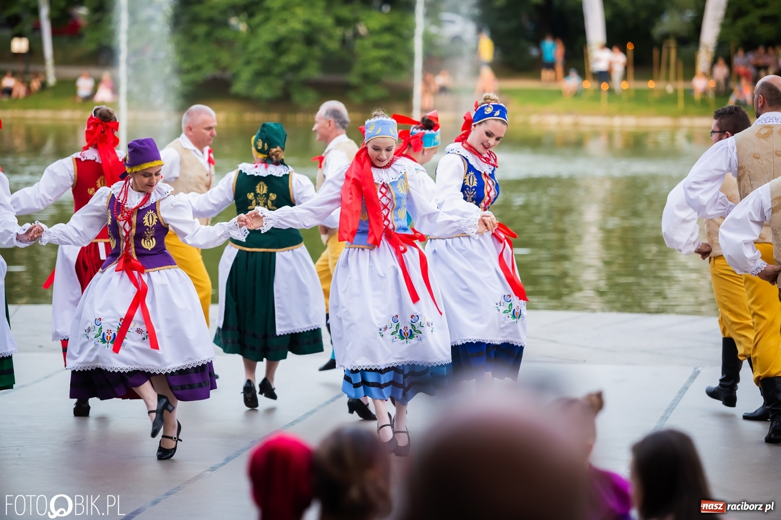 Zdjęcie w galerii na portalu naszraciborz.pl: Źródło zebrało ponad 10 tys. zł dla małego Henia wiadomości z regionu