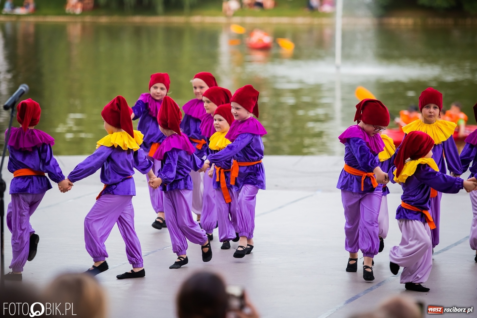 Zdjęcie w galerii na portalu naszraciborz.pl: Źródło zebrało ponad 10 tys. zł dla małego Henia wiadomości z regionu