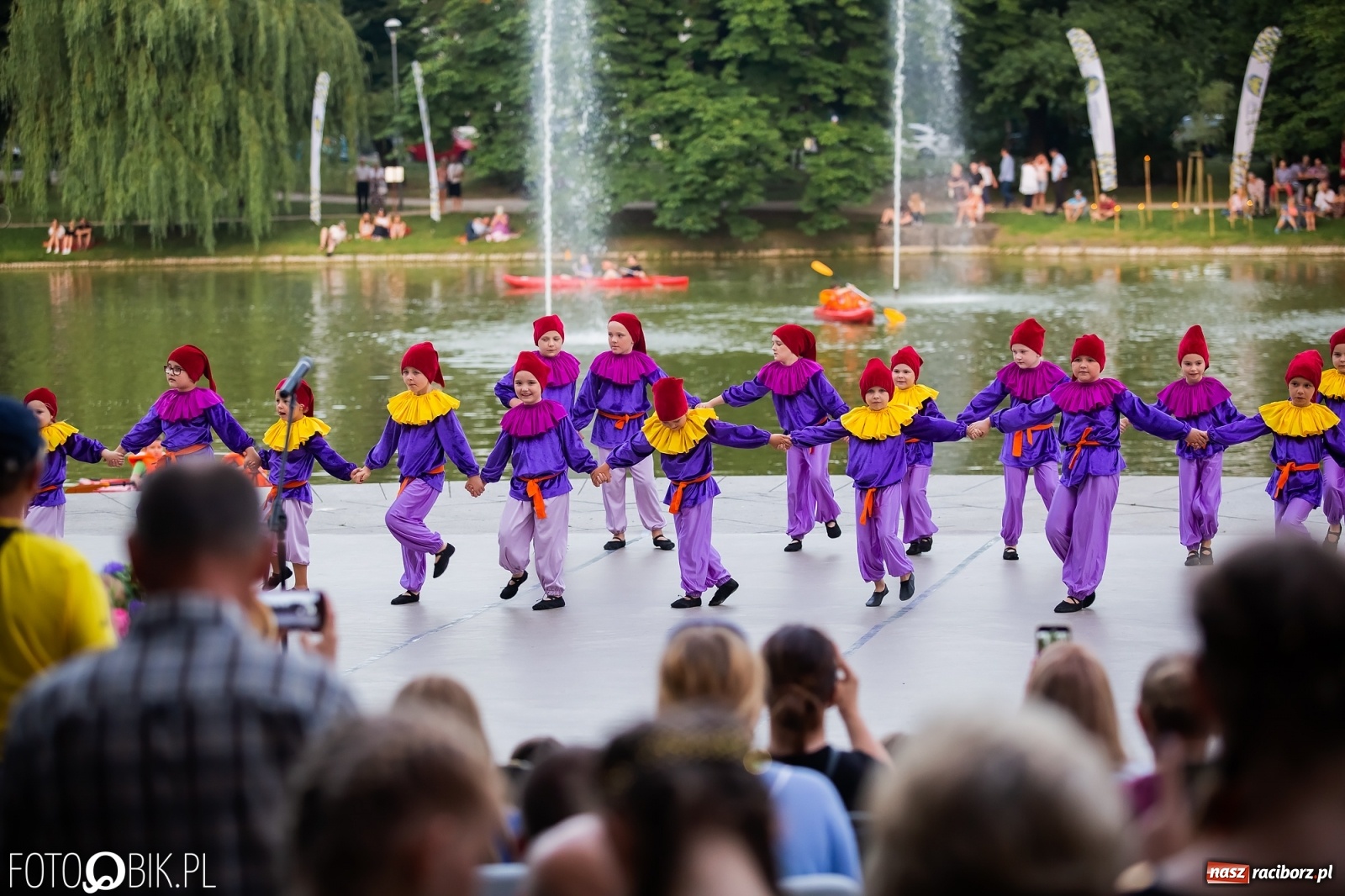 Zdjęcie w galerii na portalu naszraciborz.pl: Źródło zebrało ponad 10 tys. zł dla małego Henia wiadomości z regionu