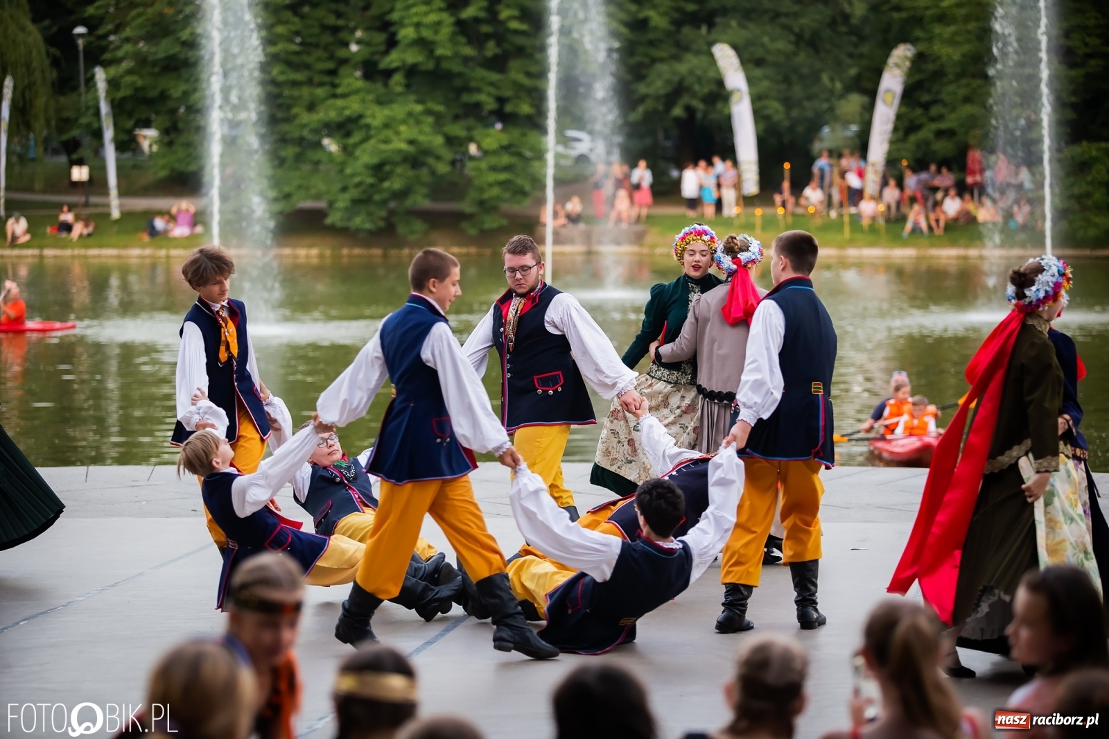Zdjęcie w galerii na portalu naszraciborz.pl: Źródło zebrało ponad 10 tys. zł dla małego Henia wiadomości z regionu