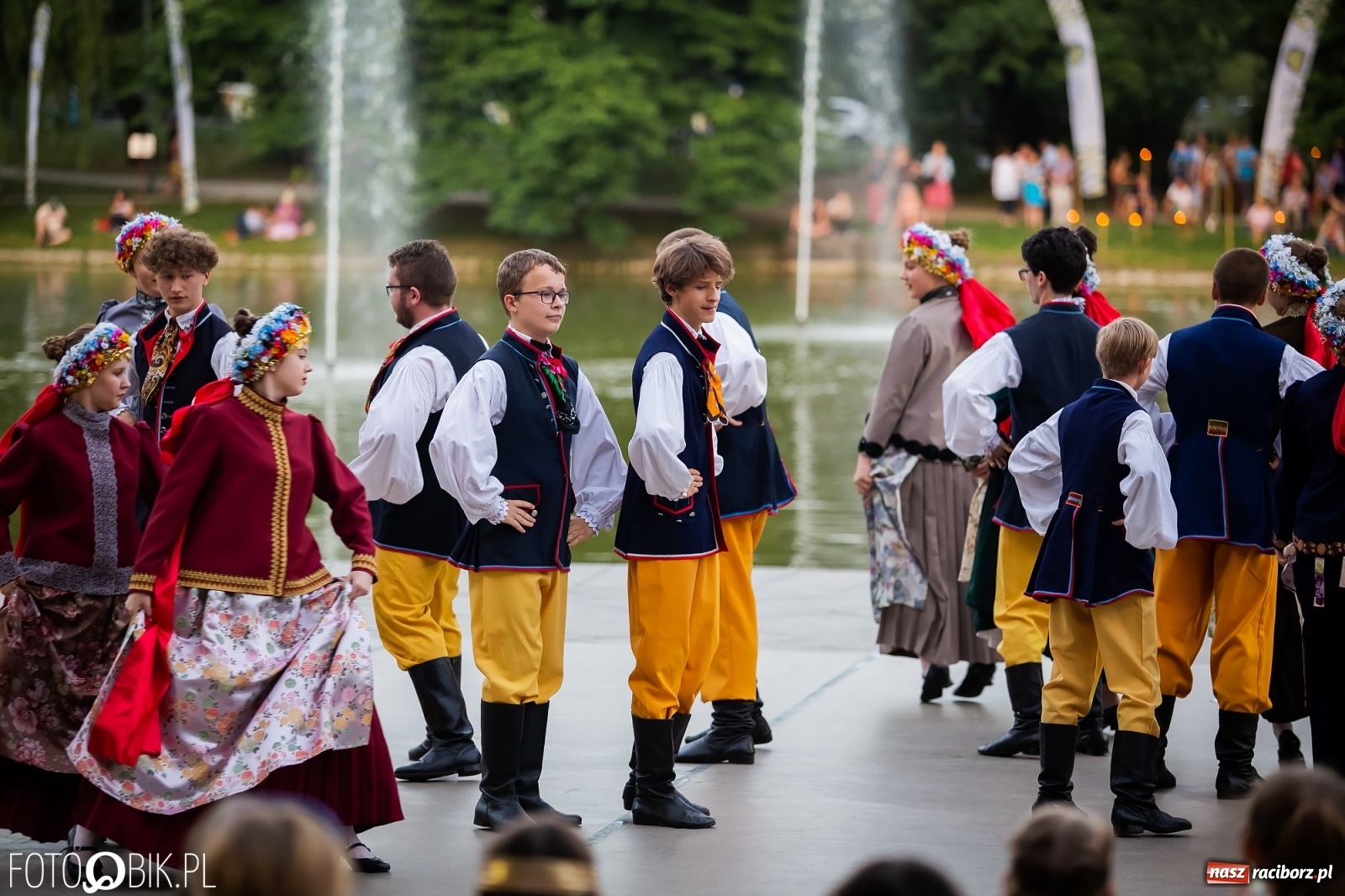 Zdjęcie w galerii na portalu naszraciborz.pl: Źródło zebrało ponad 10 tys. zł dla małego Henia wiadomości z regionu