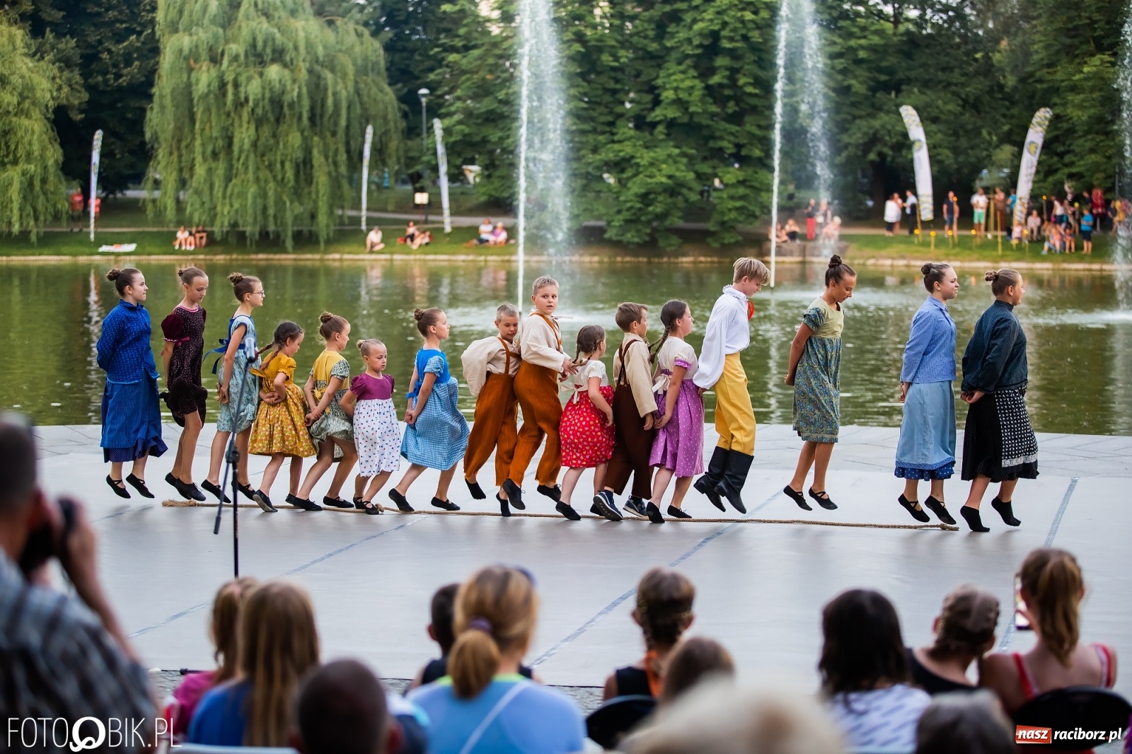 Zdjęcie w galerii na portalu naszraciborz.pl: Źródło zebrało ponad 10 tys. zł dla małego Henia wiadomości z regionu