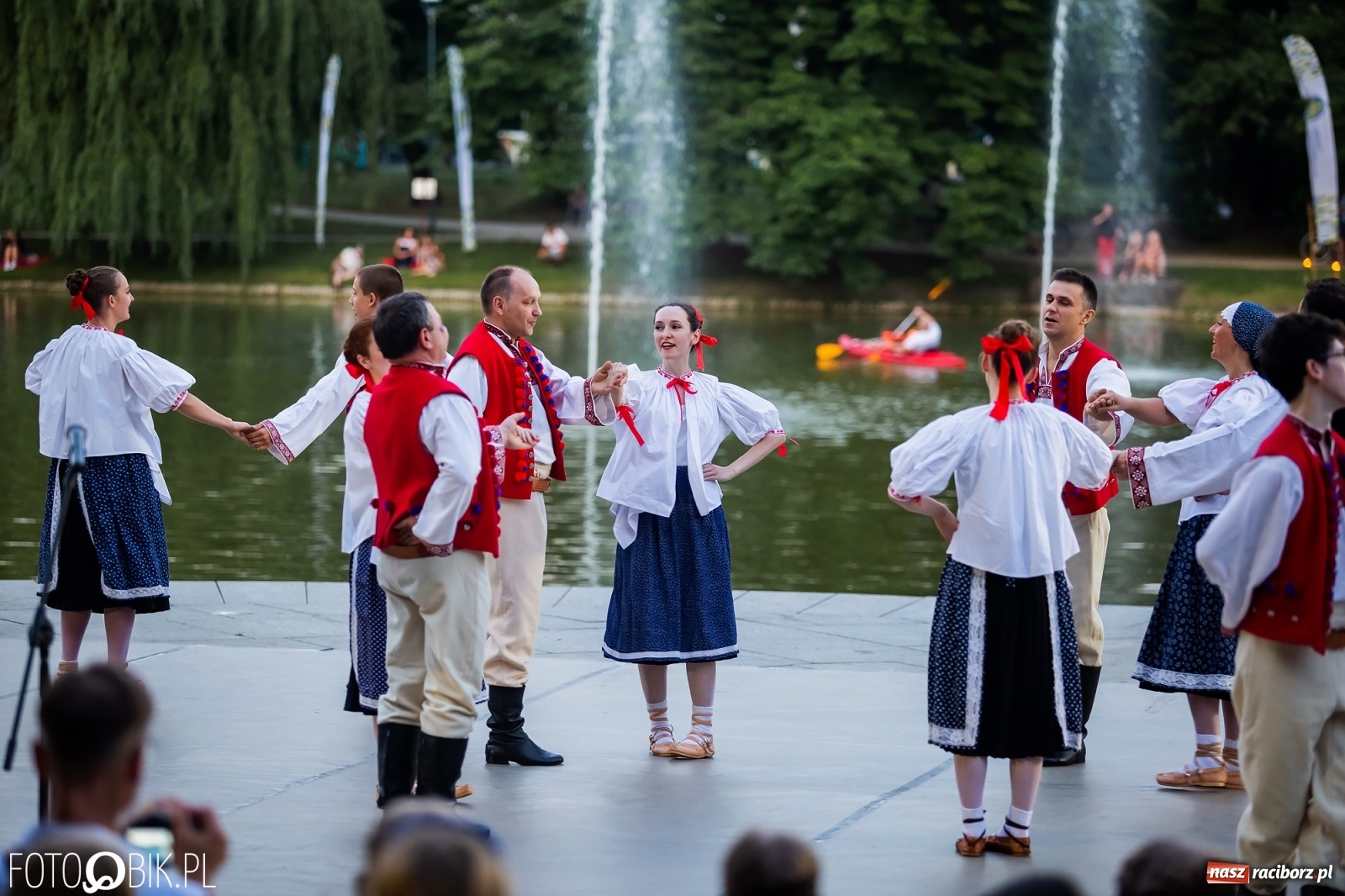 Zdjęcie w galerii na portalu naszraciborz.pl: Źródło zebrało ponad 10 tys. zł dla małego Henia wiadomości z regionu