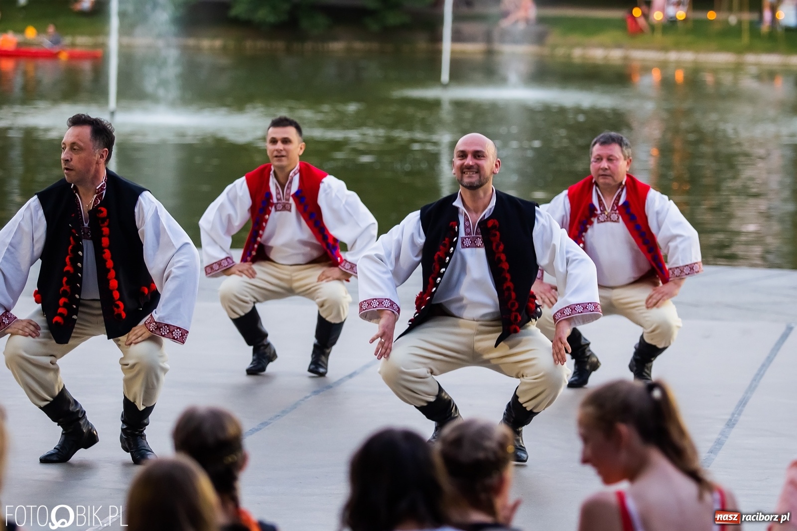 Zdjęcie w galerii na portalu naszraciborz.pl: Źródło zebrało ponad 10 tys. zł dla małego Henia wiadomości z regionu