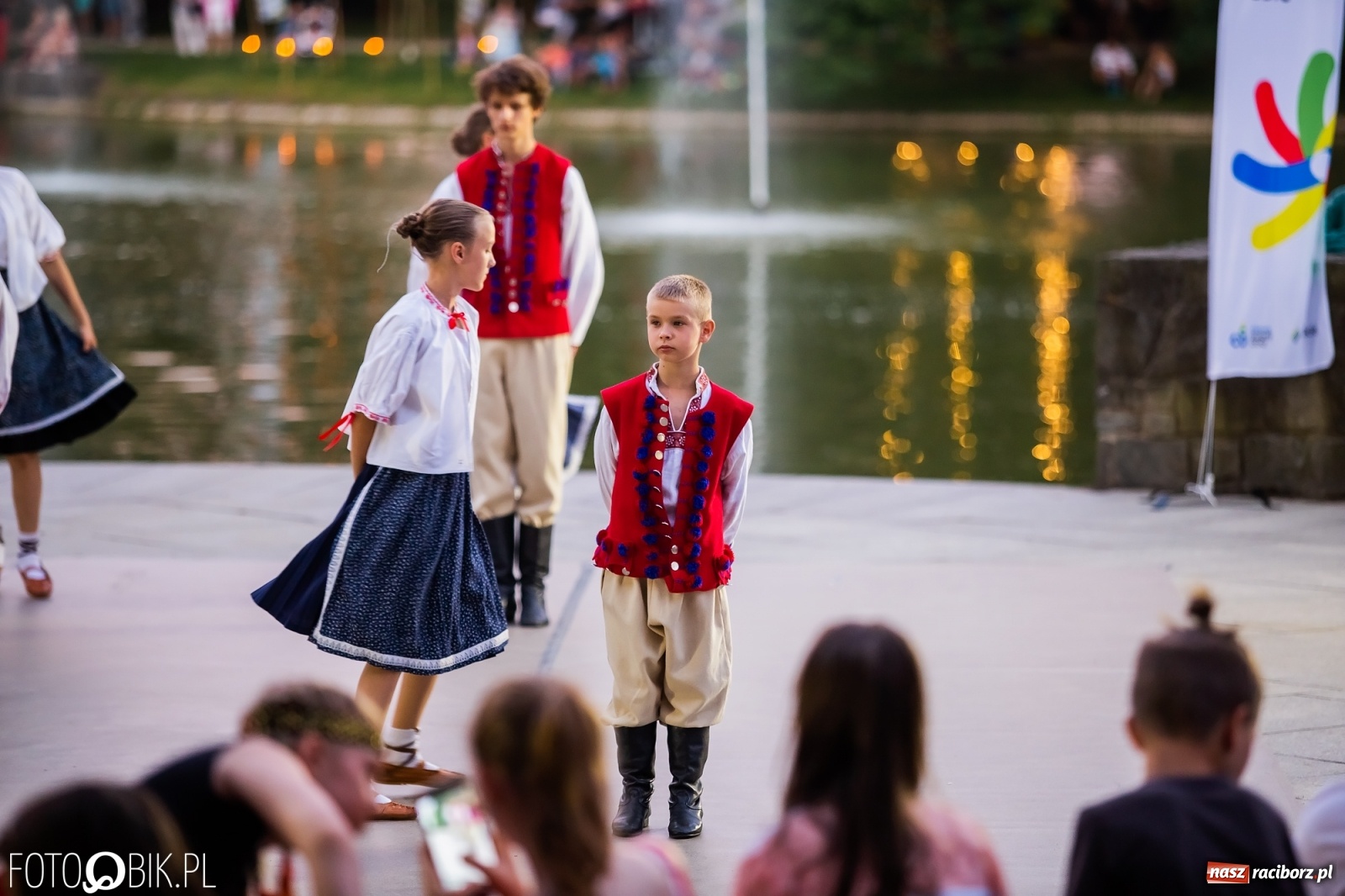 Zdjęcie w galerii na portalu naszraciborz.pl: Źródło zebrało ponad 10 tys. zł dla małego Henia wiadomości z regionu