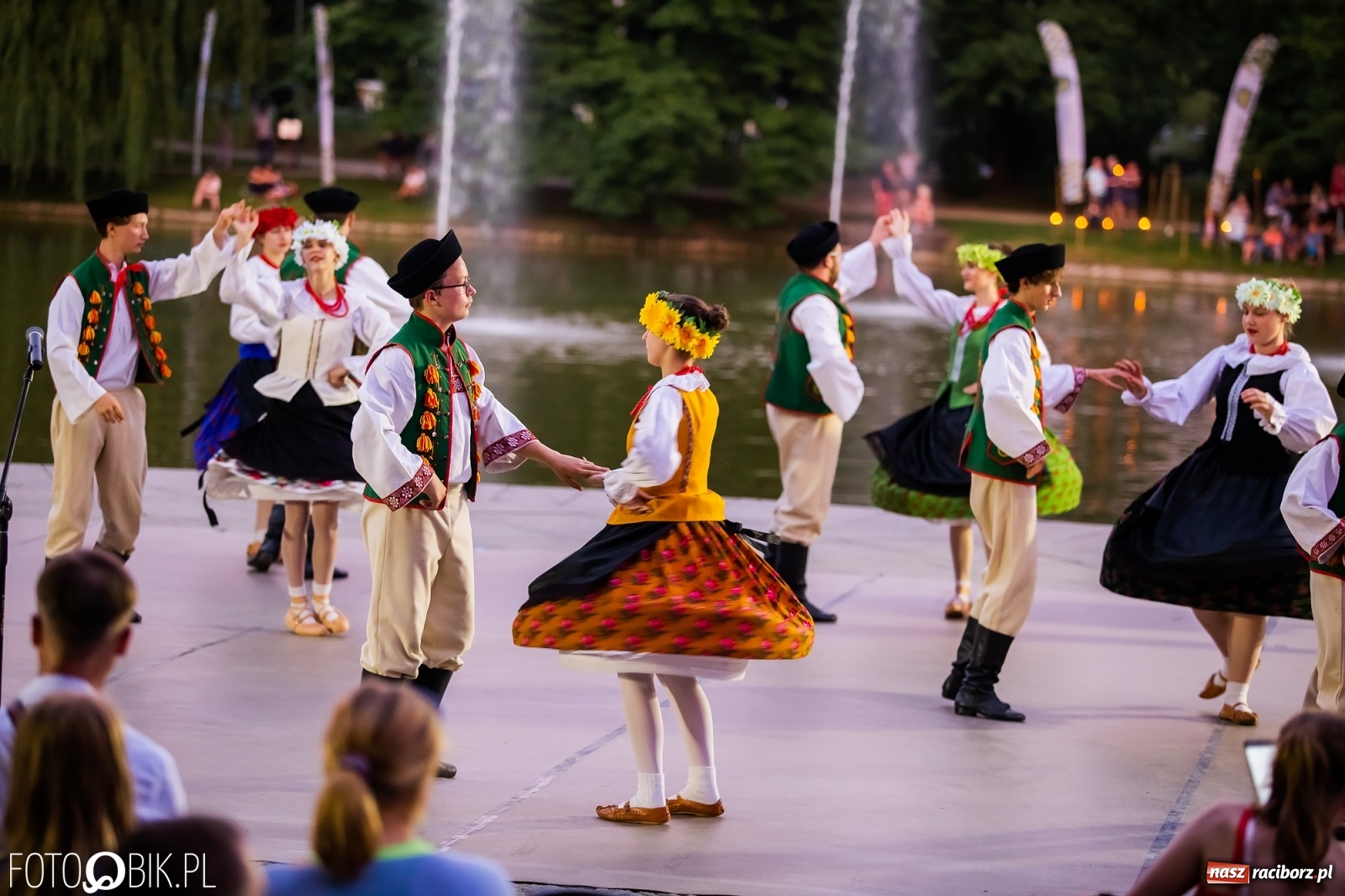 Zdjęcie w galerii na portalu naszraciborz.pl: Źródło zebrało ponad 10 tys. zł dla małego Henia wiadomości z regionu