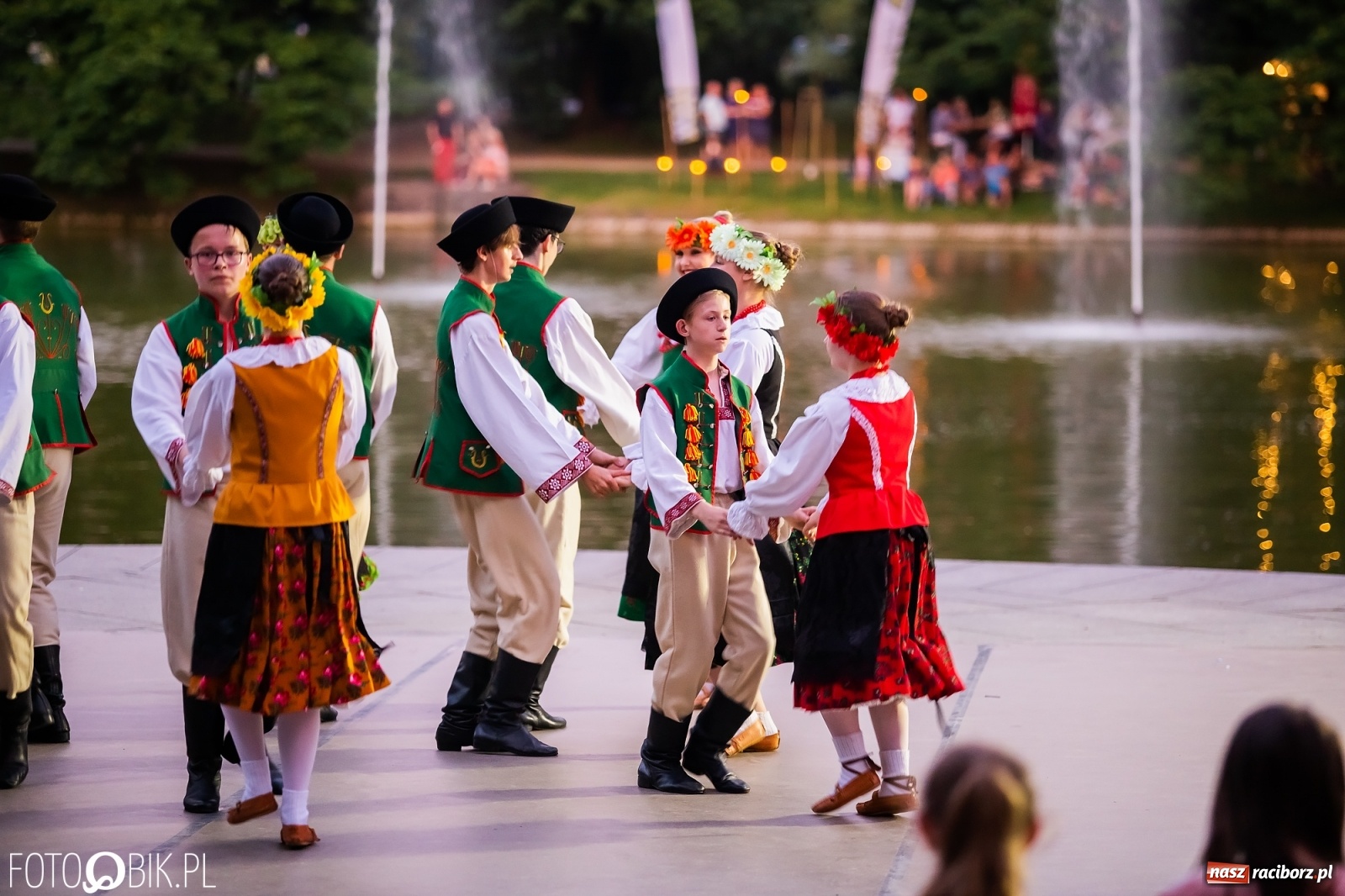 Zdjęcie w galerii na portalu naszraciborz.pl: Źródło zebrało ponad 10 tys. zł dla małego Henia wiadomości z regionu