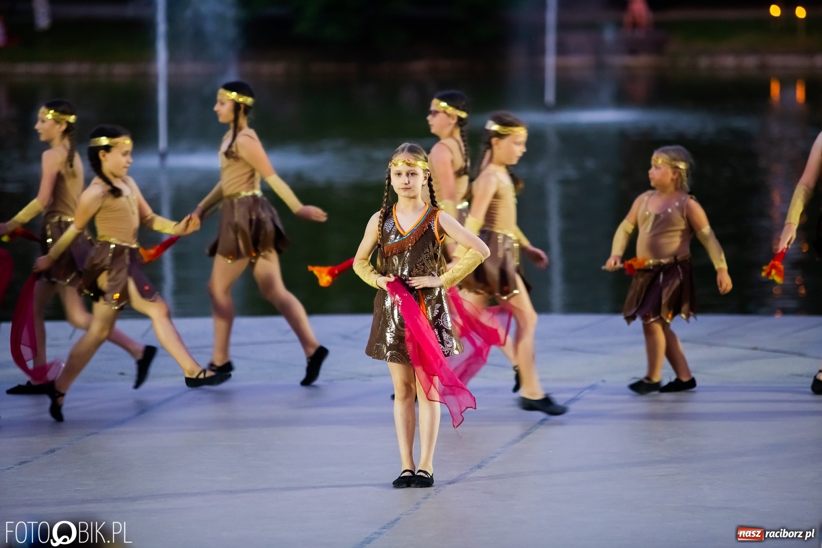 Zdjęcie w galerii na portalu naszraciborz.pl: Źródło zebrało ponad 10 tys. zł dla małego Henia wiadomości z regionu
