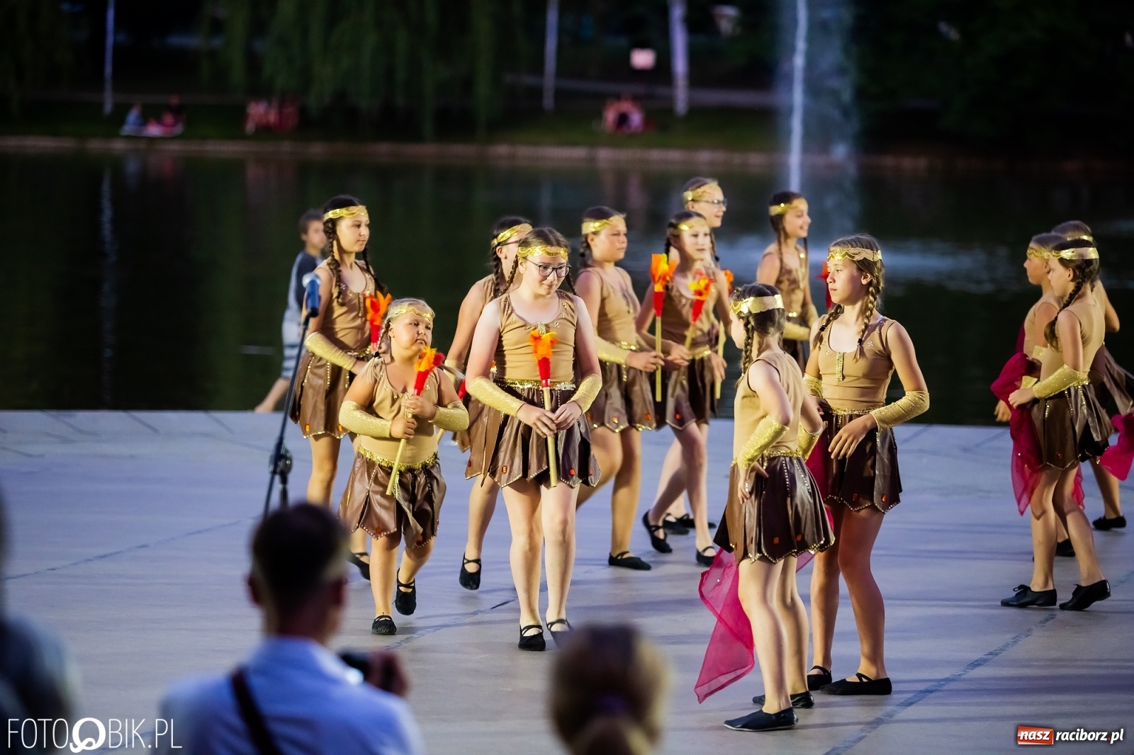 Zdjęcie w galerii na portalu naszraciborz.pl: Źródło zebrało ponad 10 tys. zł dla małego Henia wiadomości z regionu