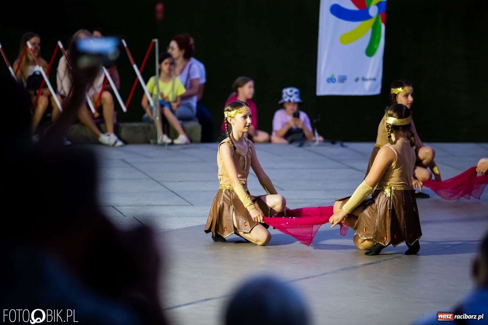 Zdjęcie w galerii na portalu naszraciborz.pl: Źródło zebrało ponad 10 tys. zł dla małego Henia wiadomości z regionu