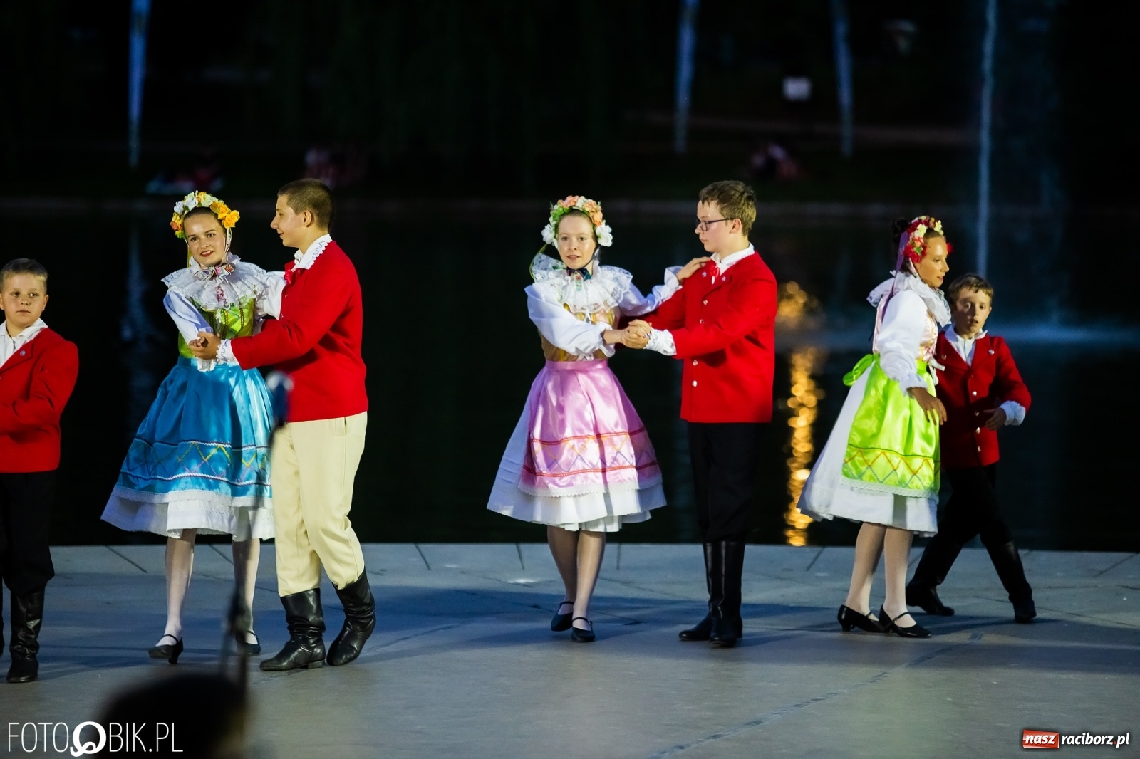 Zdjęcie w galerii na portalu naszraciborz.pl: Źródło zebrało ponad 10 tys. zł dla małego Henia wiadomości z regionu