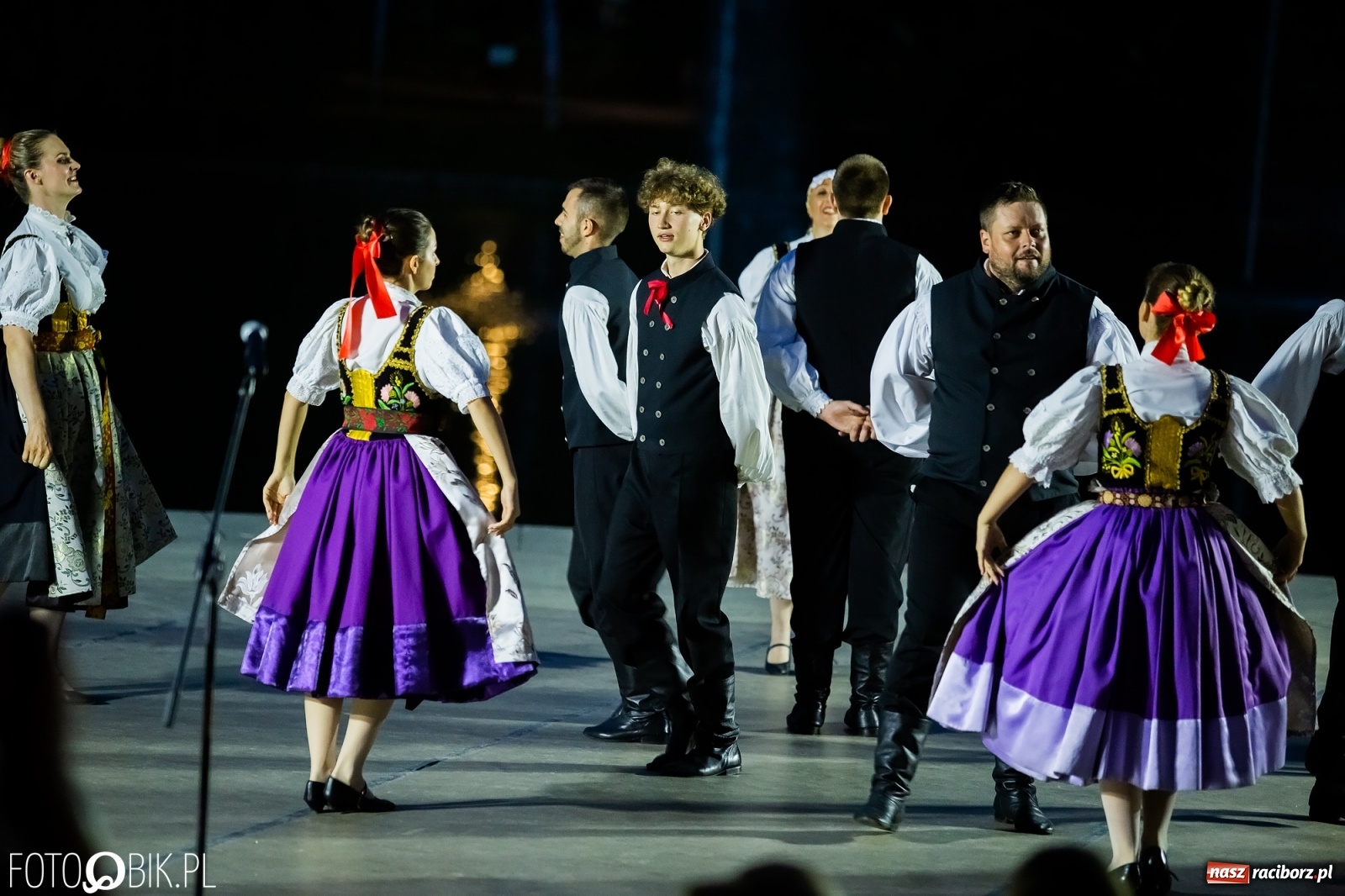 Zdjęcie w galerii na portalu naszraciborz.pl: Źródło zebrało ponad 10 tys. zł dla małego Henia wiadomości z regionu