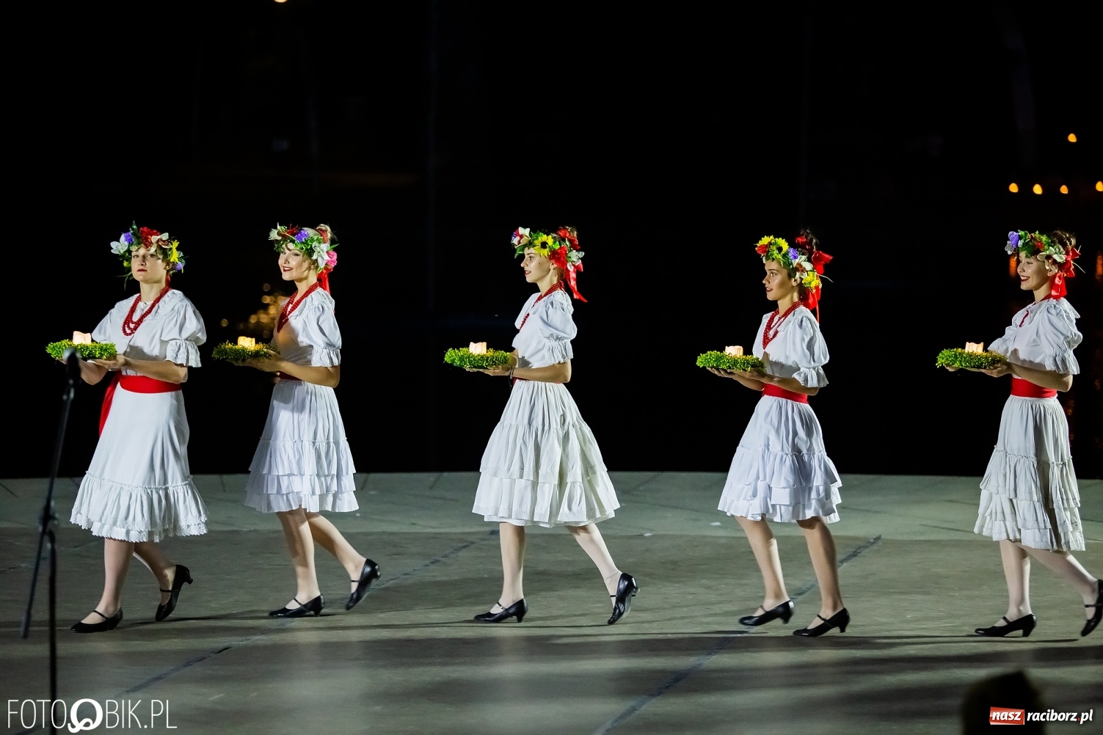 Zdjęcie w galerii na portalu naszraciborz.pl: Źródło zebrało ponad 10 tys. zł dla małego Henia wiadomości z regionu