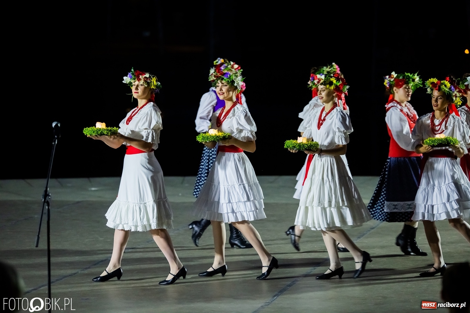 Zdjęcie w galerii na portalu naszraciborz.pl: Źródło zebrało ponad 10 tys. zł dla małego Henia wiadomości z regionu