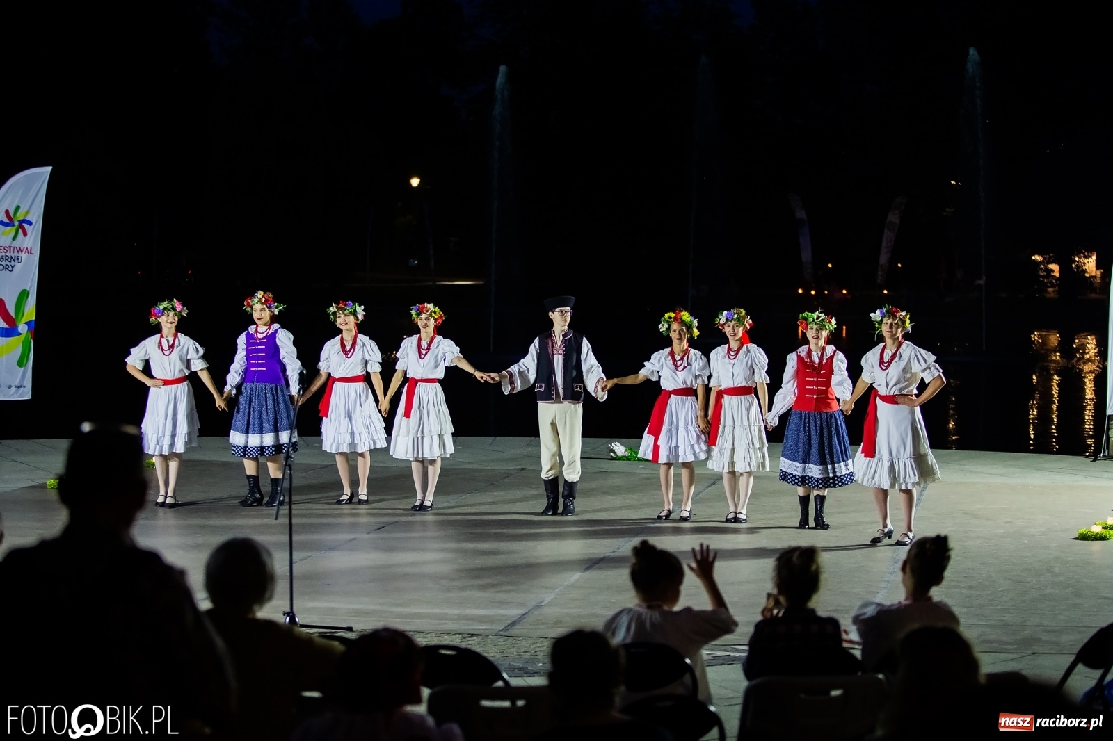 Zdjęcie w galerii na portalu naszraciborz.pl: Źródło zebrało ponad 10 tys. zł dla małego Henia wiadomości z regionu