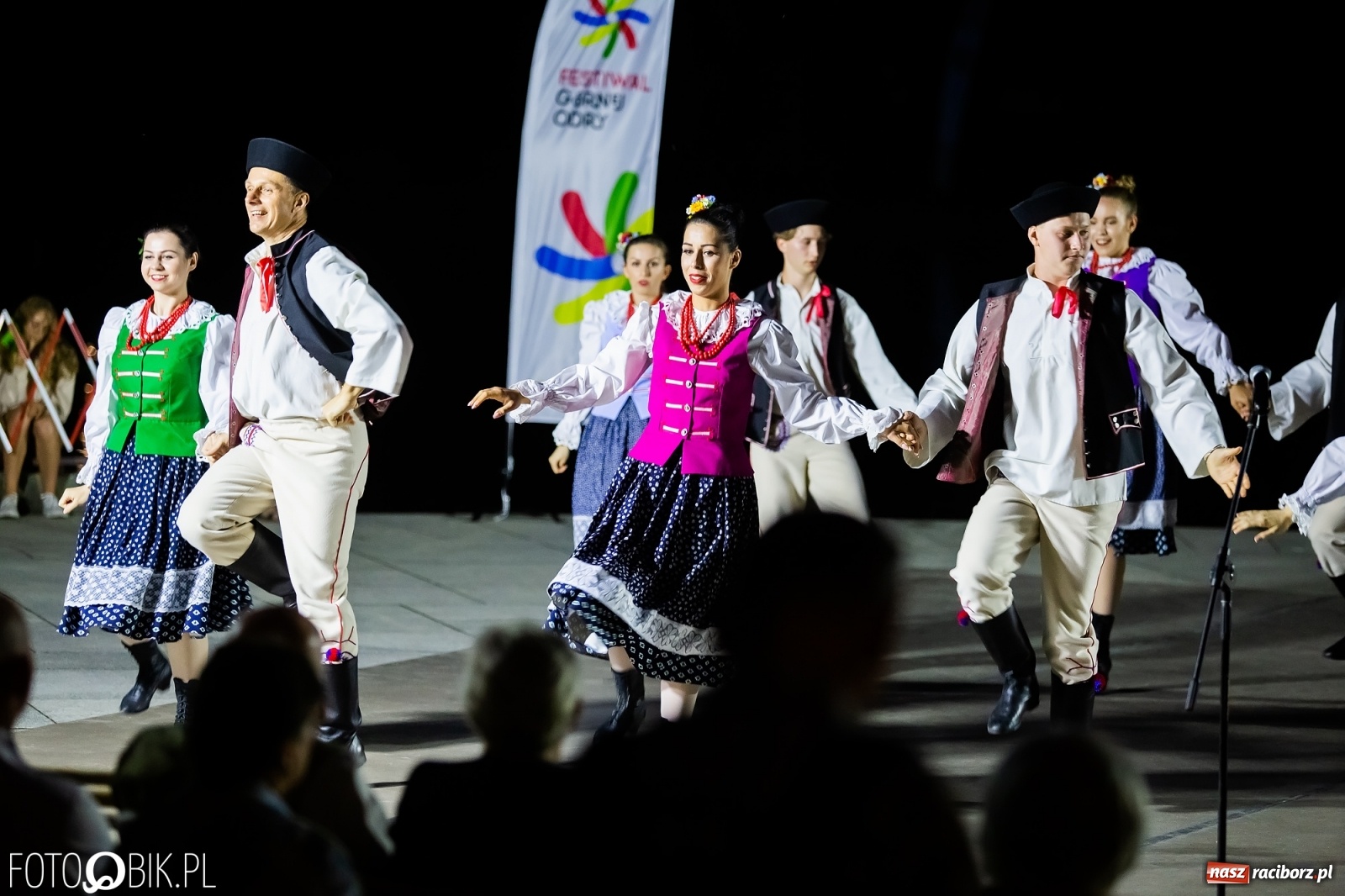 Zdjęcie w galerii na portalu naszraciborz.pl: Źródło zebrało ponad 10 tys. zł dla małego Henia wiadomości z regionu