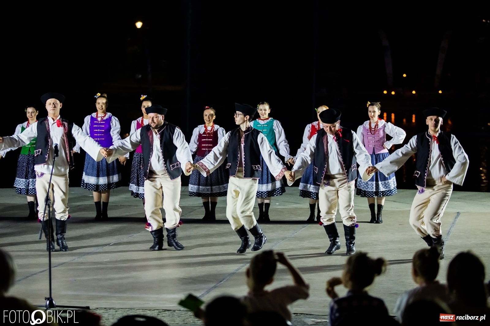 Zdjęcie w galerii na portalu naszraciborz.pl: Źródło zebrało ponad 10 tys. zł dla małego Henia wiadomości z regionu