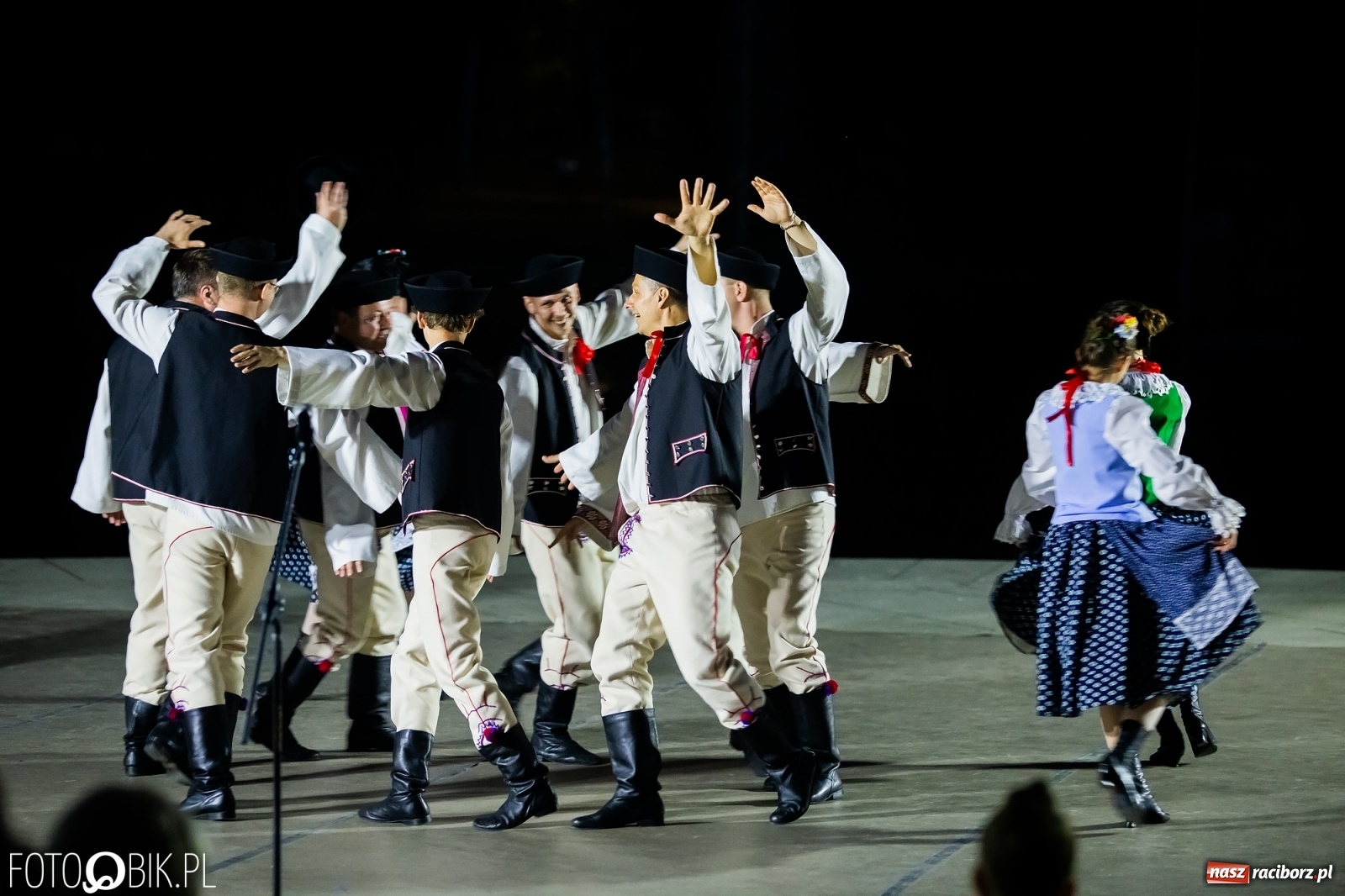 Zdjęcie w galerii na portalu naszraciborz.pl: Źródło zebrało ponad 10 tys. zł dla małego Henia wiadomości z regionu