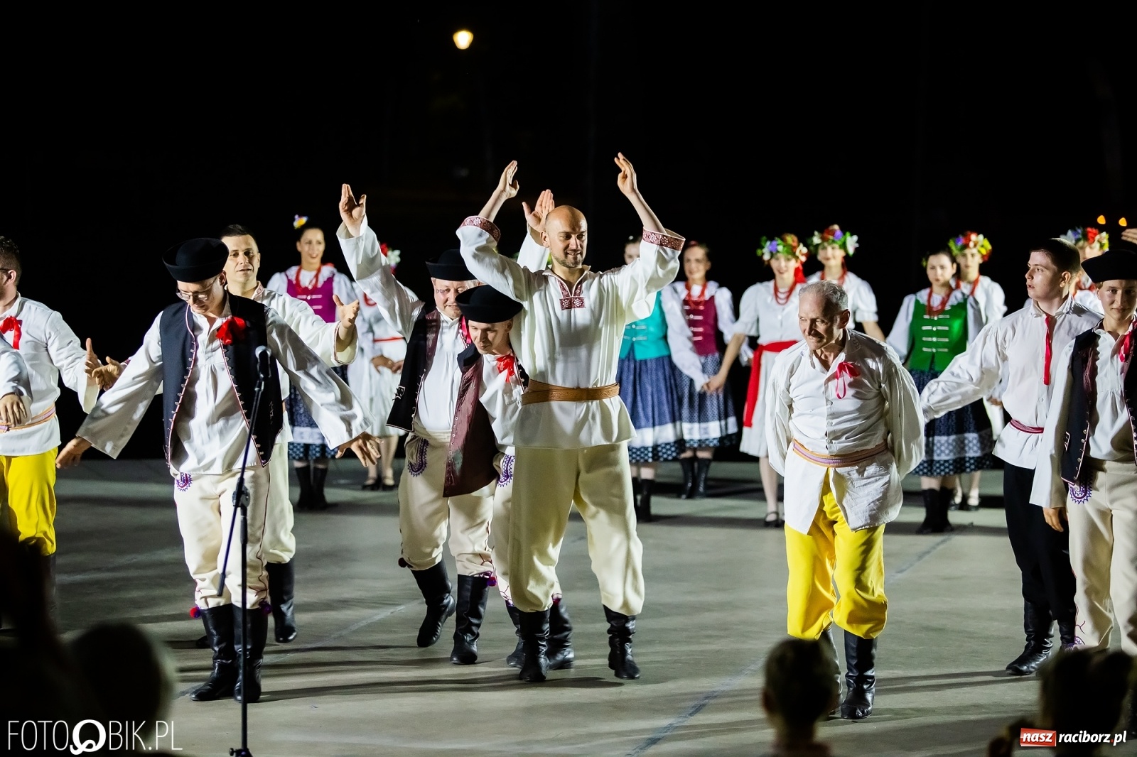 Zdjęcie w galerii na portalu naszraciborz.pl: Źródło zebrało ponad 10 tys. zł dla małego Henia wiadomości z regionu