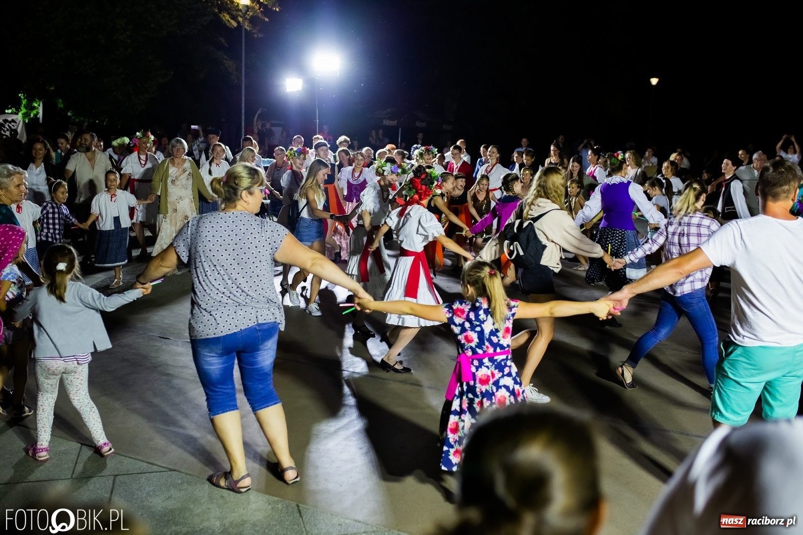 Zdjęcie w galerii na portalu naszraciborz.pl: Źródło zebrało ponad 10 tys. zł dla małego Henia wiadomości z regionu