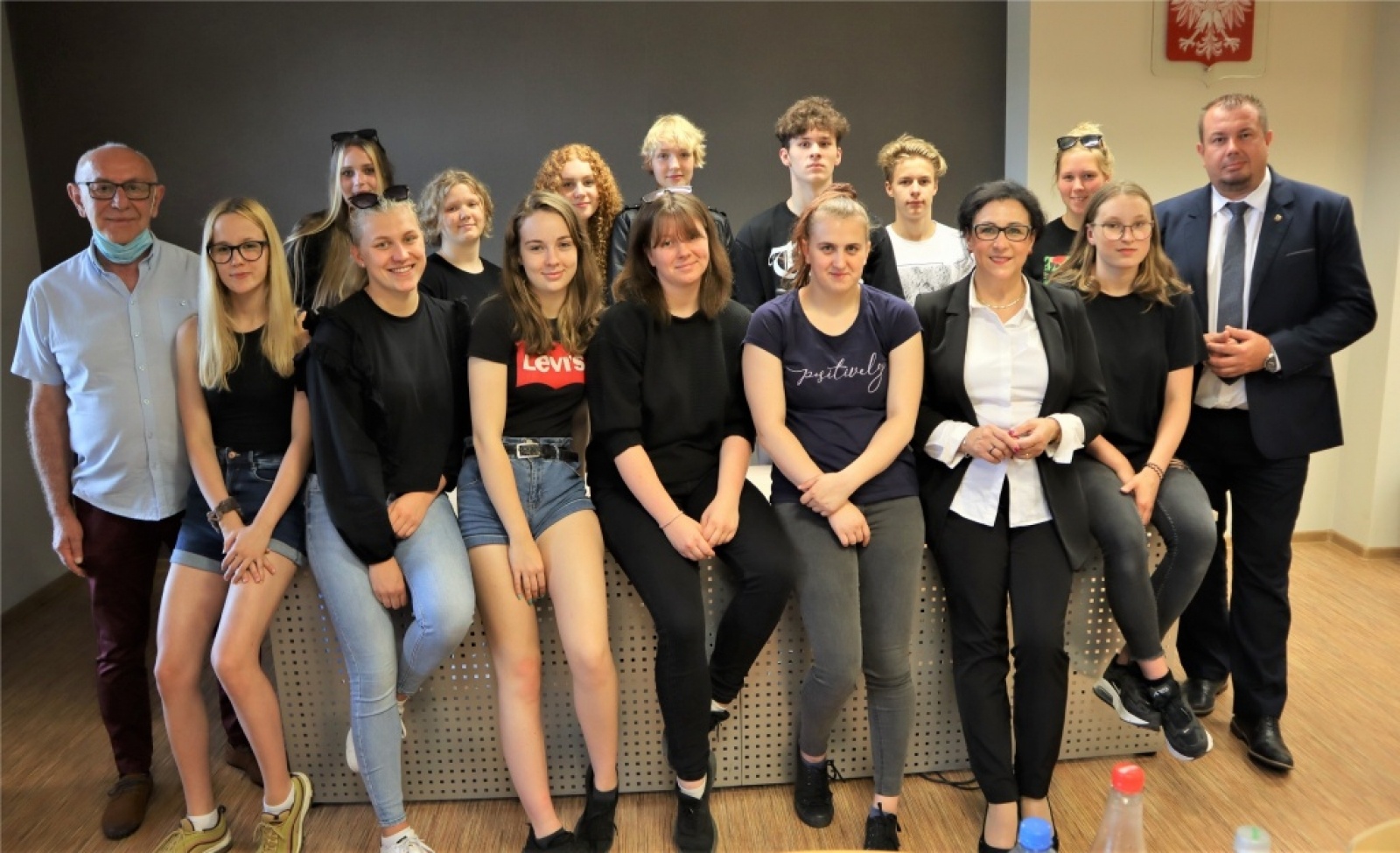 Zdjęcie w galerii na portalu naszraciborz.pl: Nagrody za wirtualne zawody pływackie rozdane wiadomości z regionu