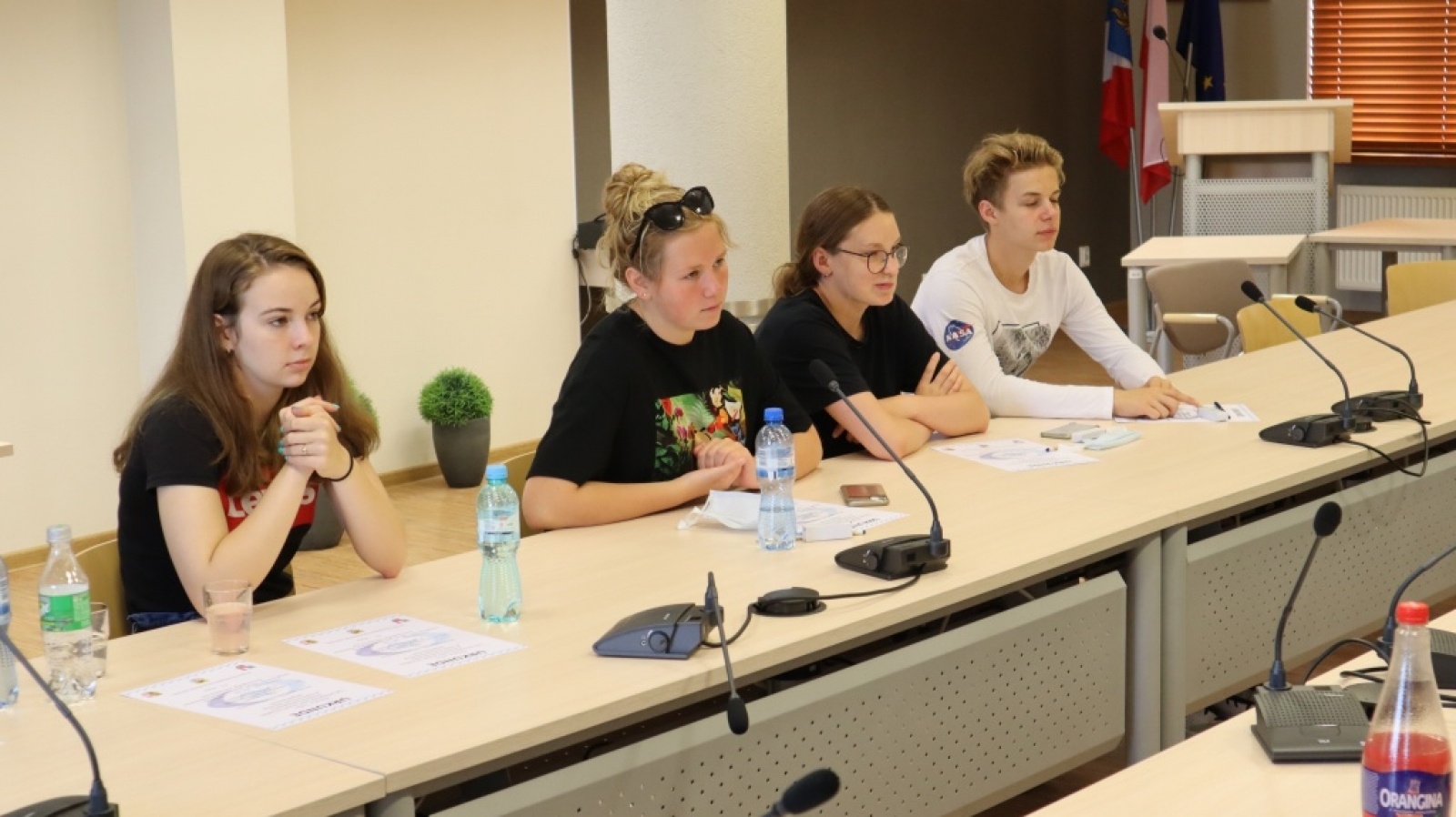 Zdjęcie w galerii na portalu naszraciborz.pl: Nagrody za wirtualne zawody pływackie rozdane wiadomości z regionu